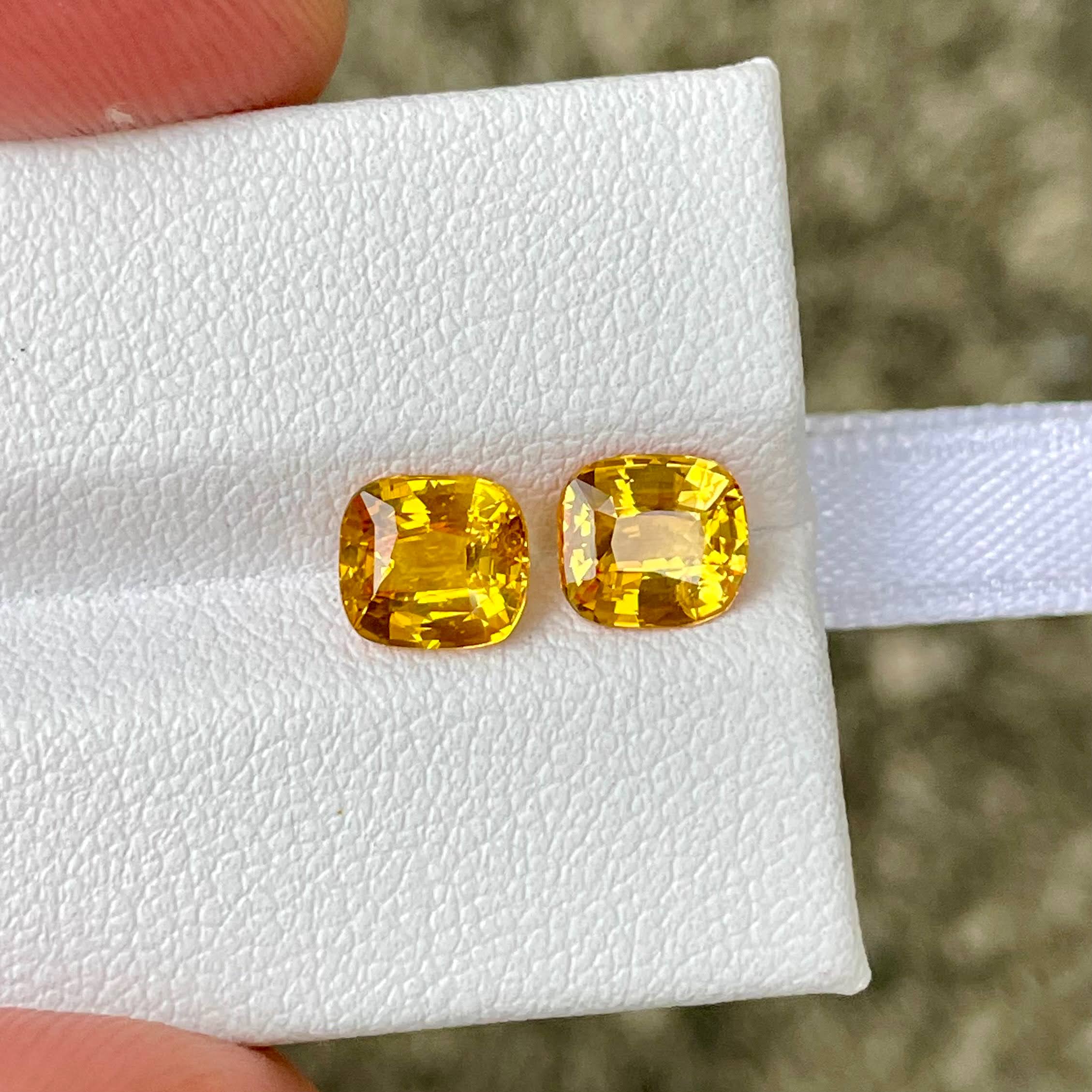 3.15 Carats Orange Sapphire Gem Pair