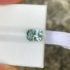 1.77 Carats Blue Aquamarine Gemstone