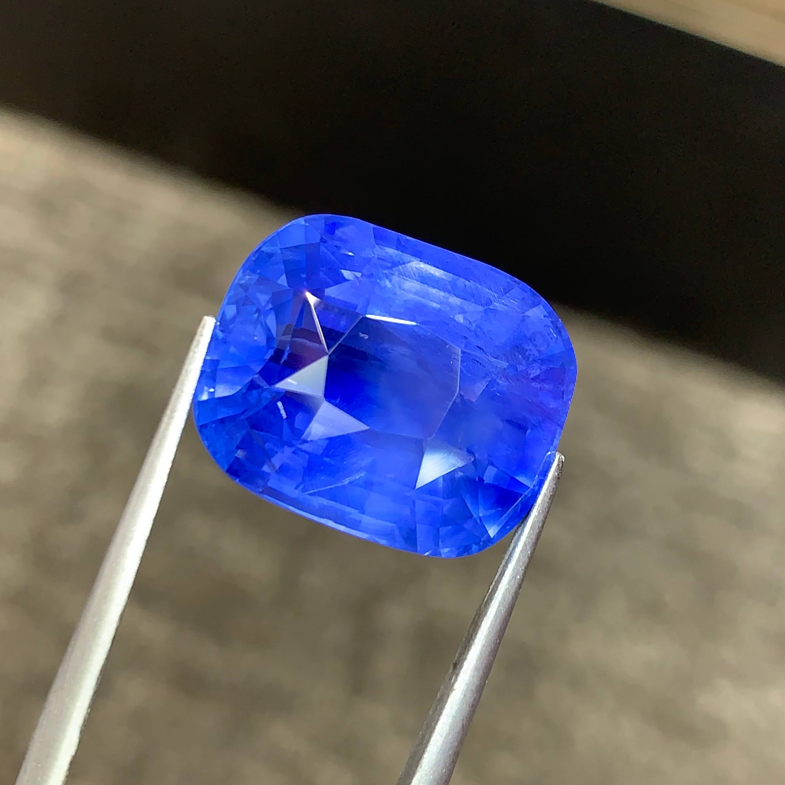 23ct Natural Blue Sapphire Cushion Cut