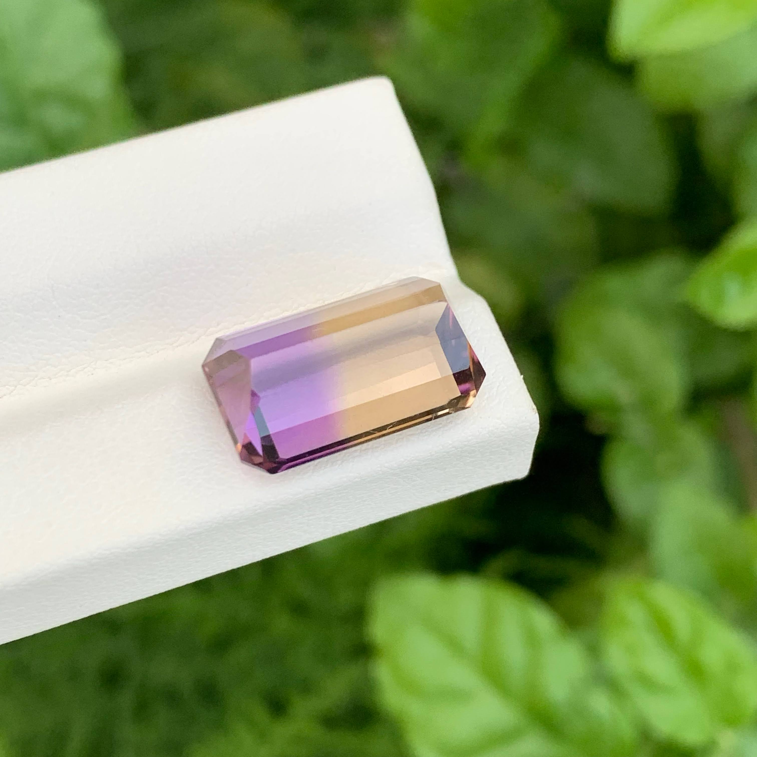 9.95 Carats Bi Color Ametrine Stone