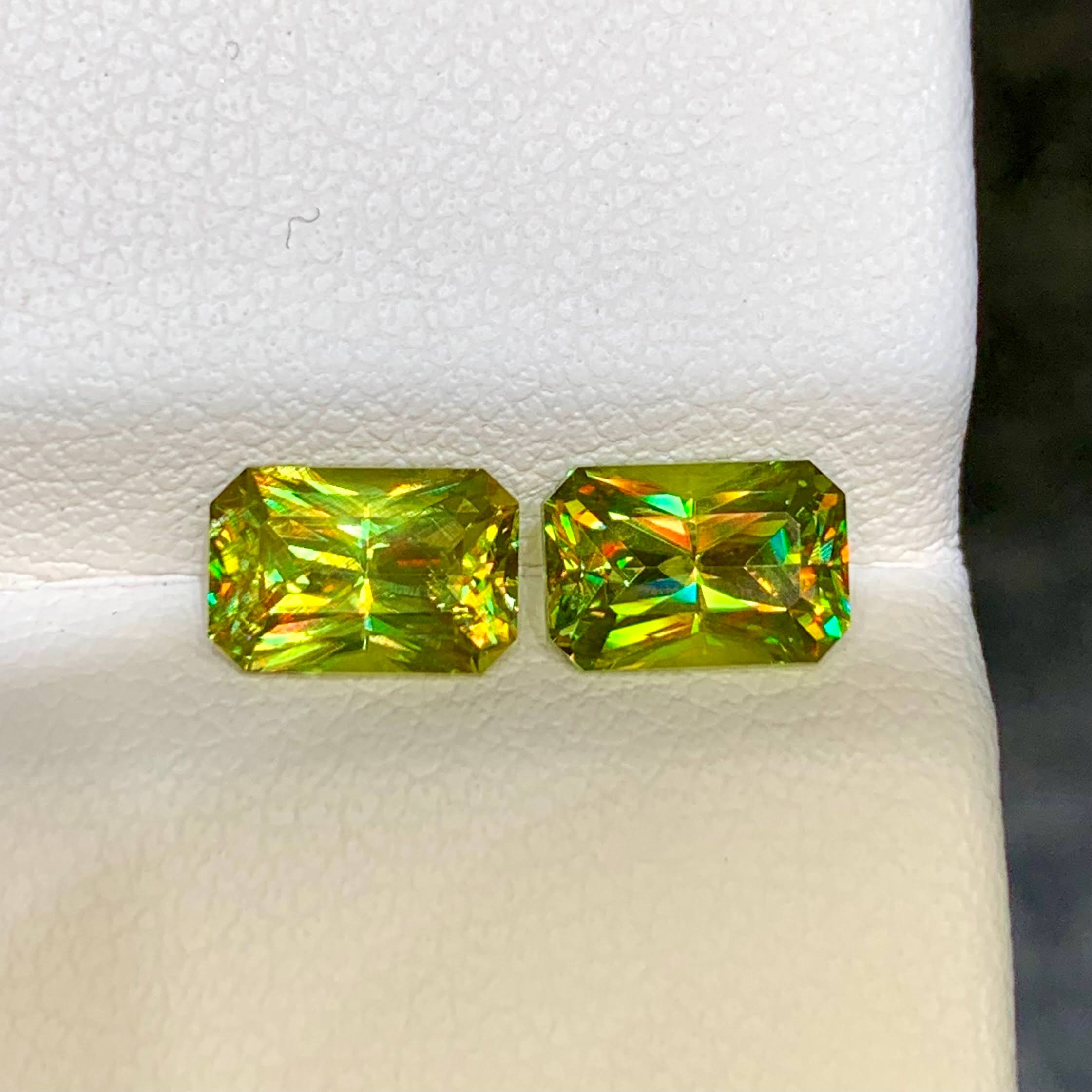 2.60ct Fire Rainbow Sphene Pair