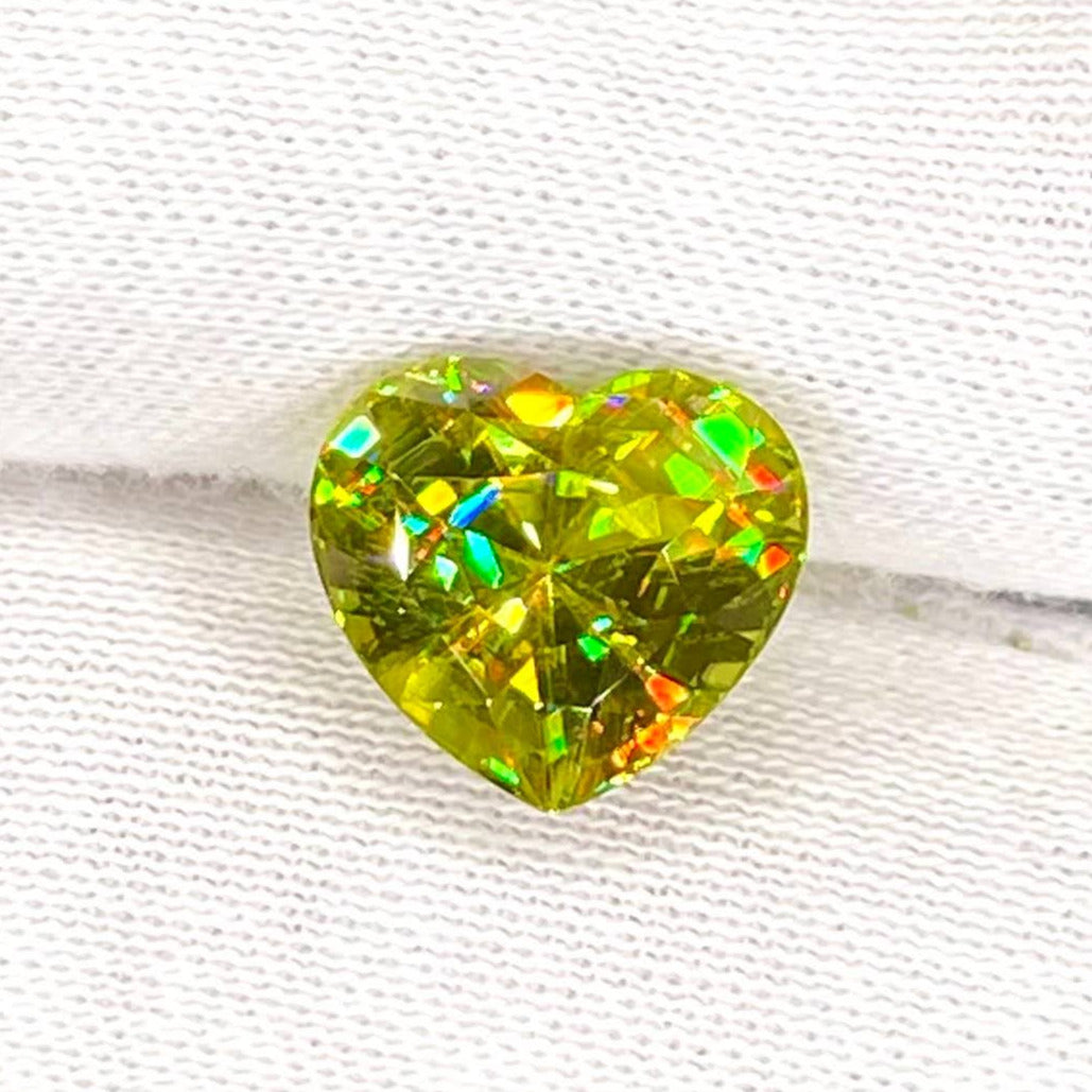 5.90 Carats Heart Cut Sphene Gemstone