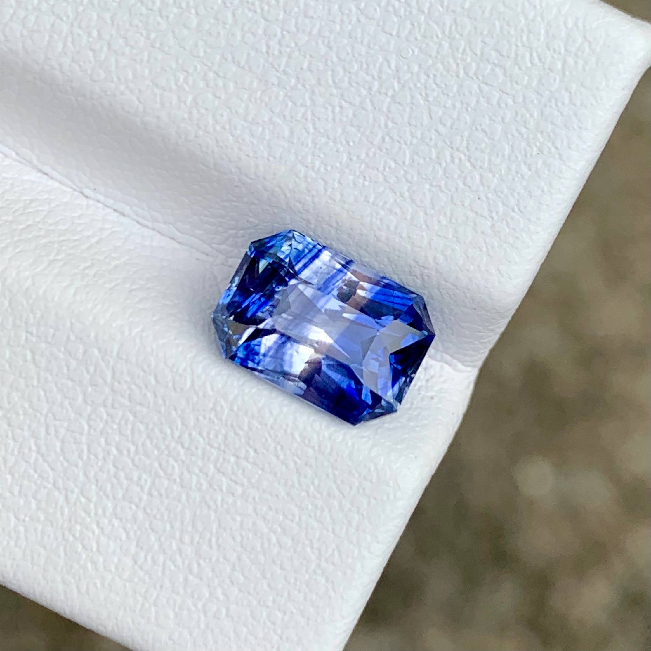 2.64Ct Bi-Color Sapphire
