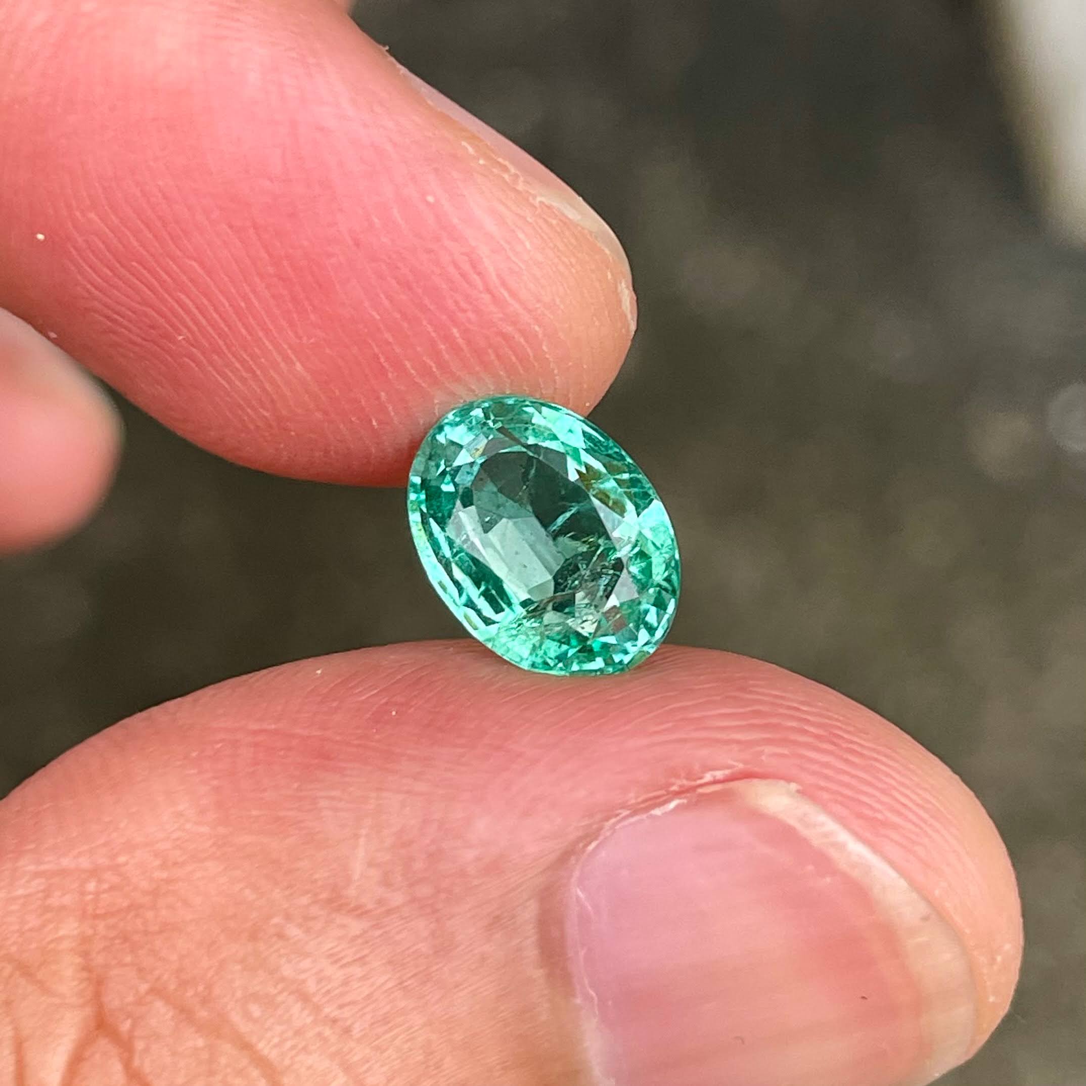 2.35 Carats Zambian Emerald Gemstone