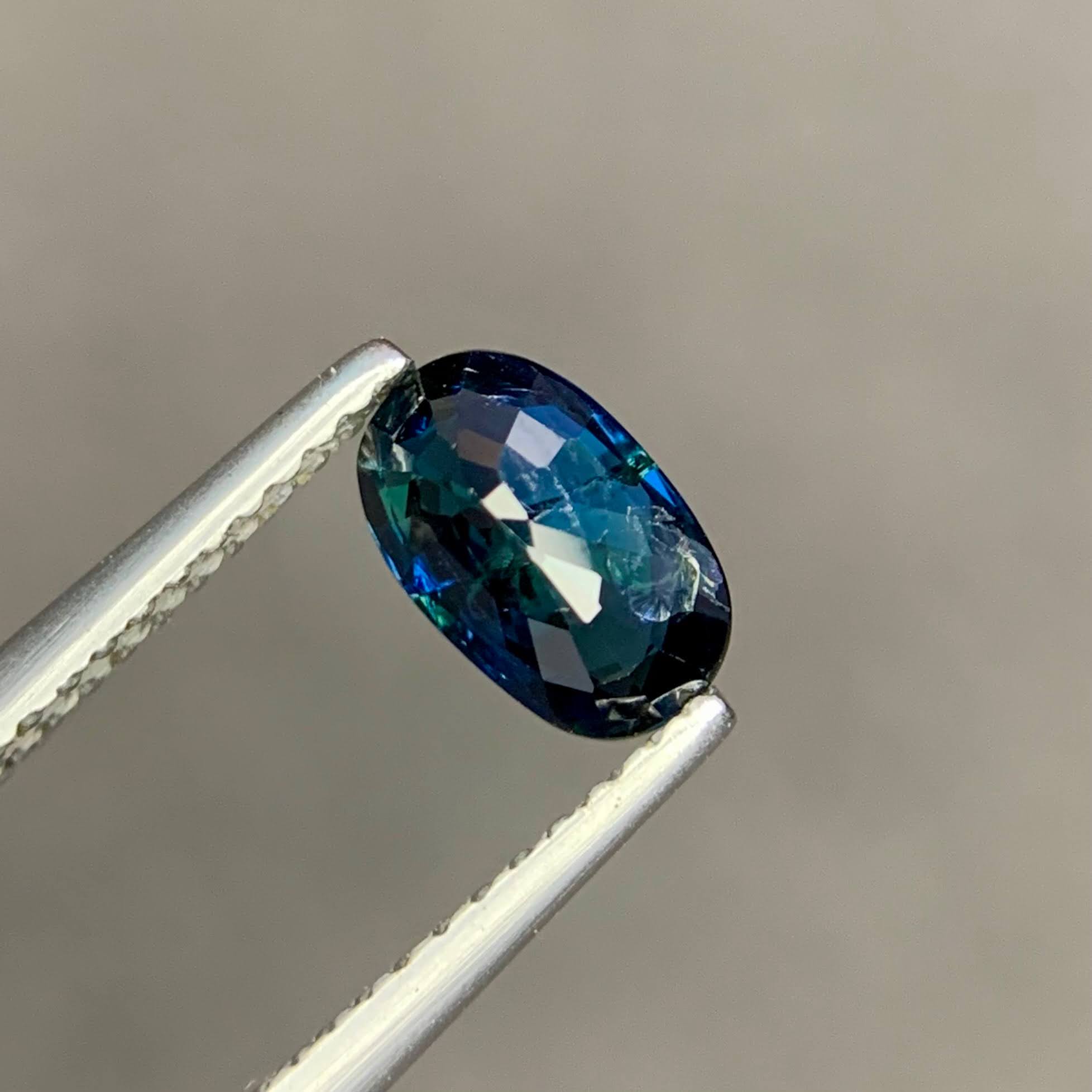 1.09ct Green Blue Teal Sapphire Oval