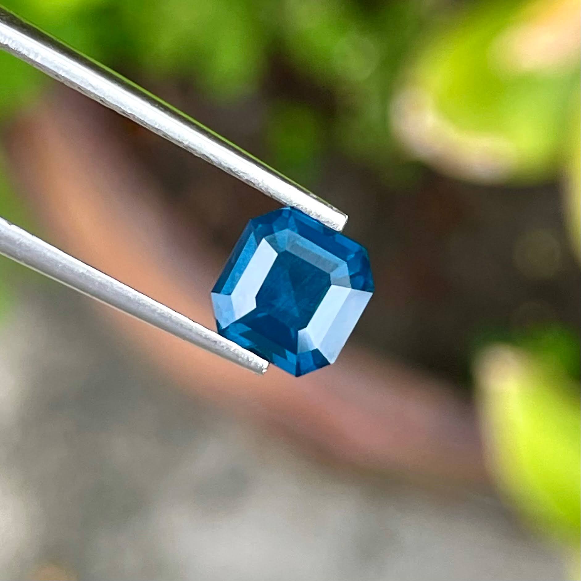 GIA Certified 1.50 Carats Blue Spinel