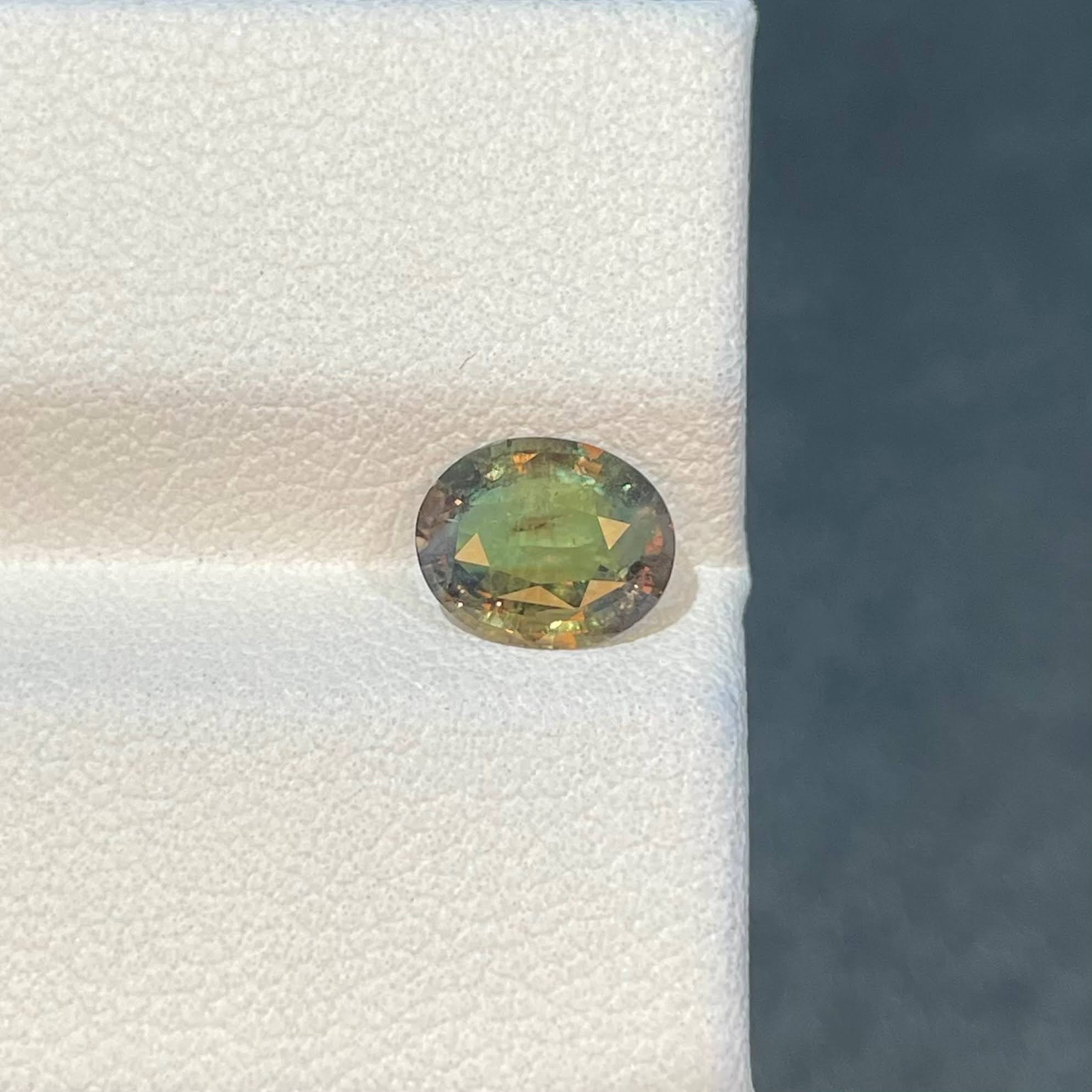 1.13 Carats Certified Alexandrite Stone