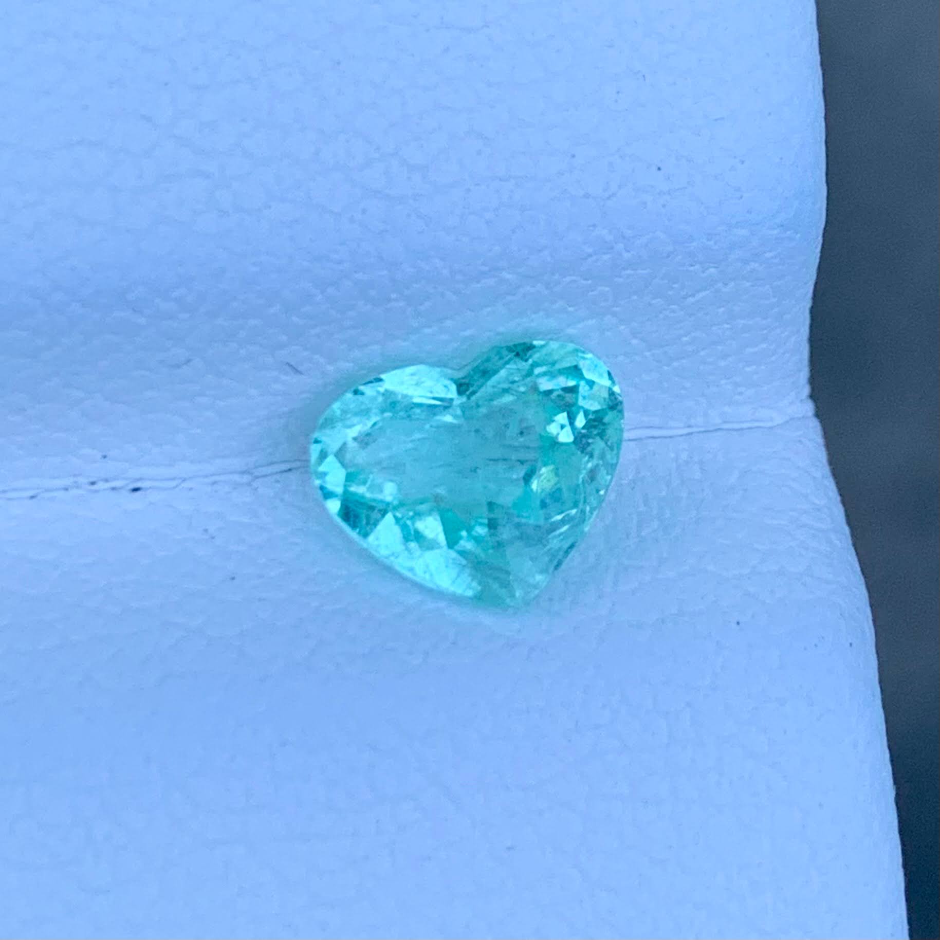 0.89Ct AIG Paraiba Tourmaline