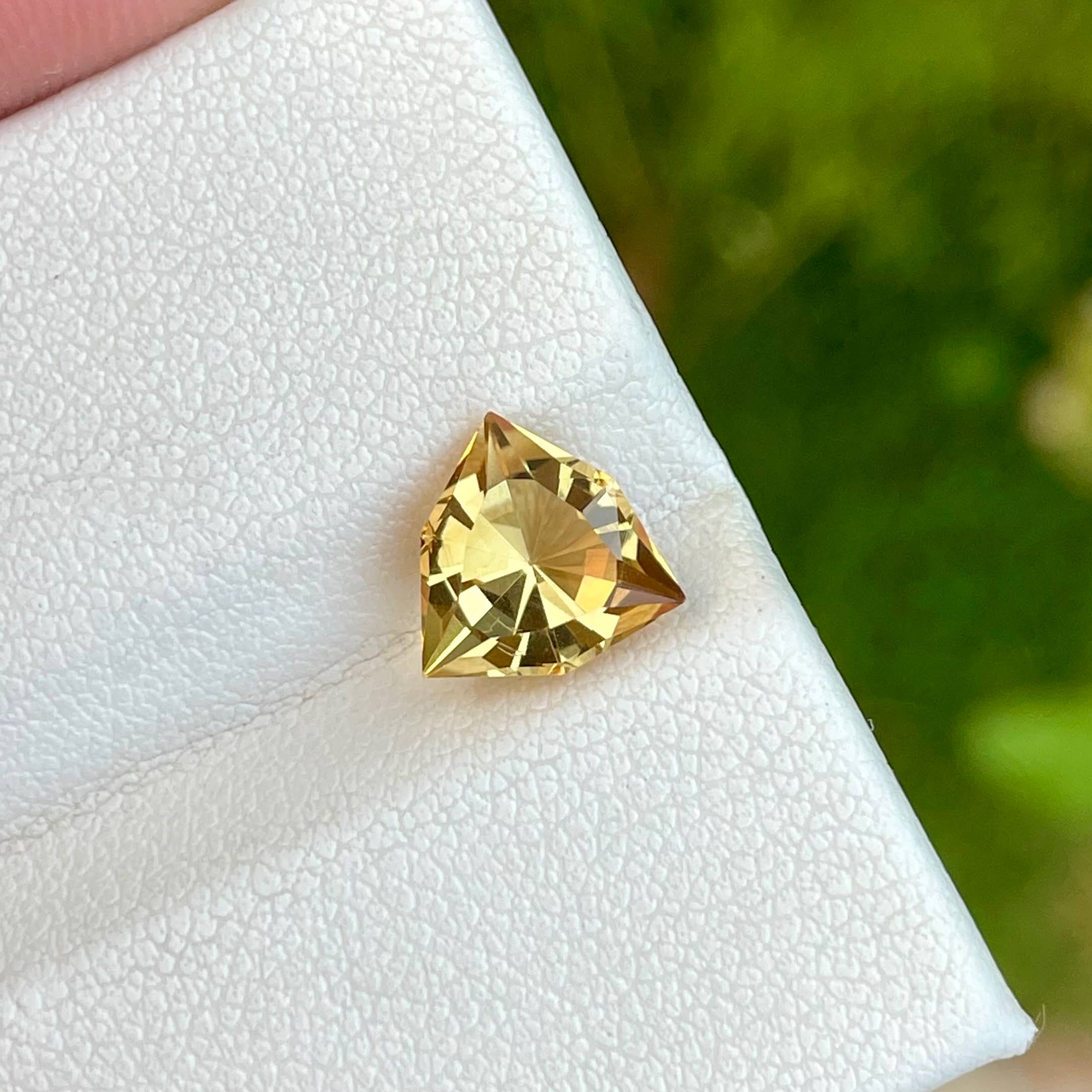 1.85 Carats Trillion Cut Citrine Stone