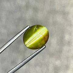 7.35 Carats Chrysoberyl Cat's Eye Gem