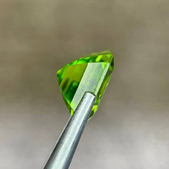 4.06ct Leaf Green Peridot Emerald Cut