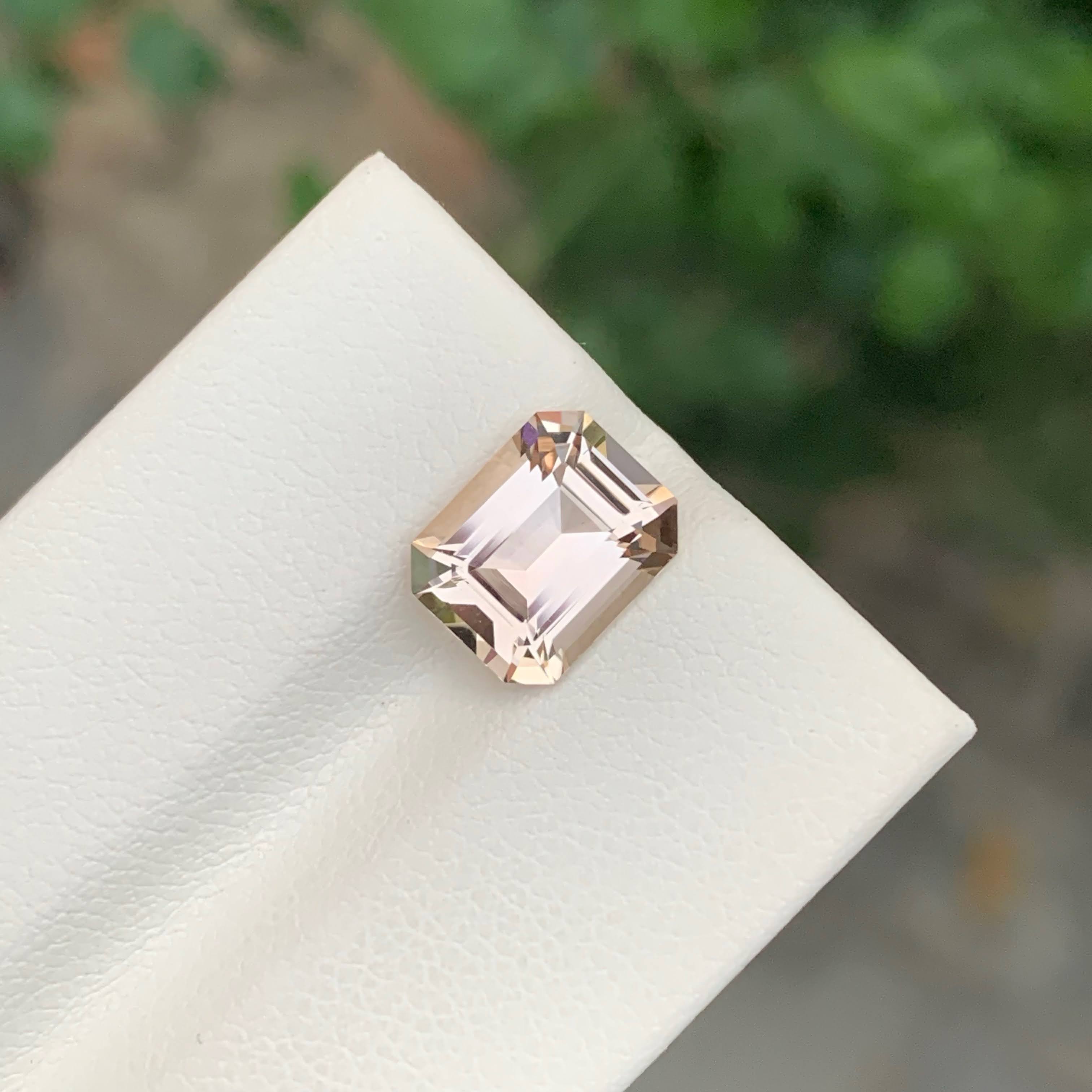 3.50 Carats Topaz Stone Emerald Cut