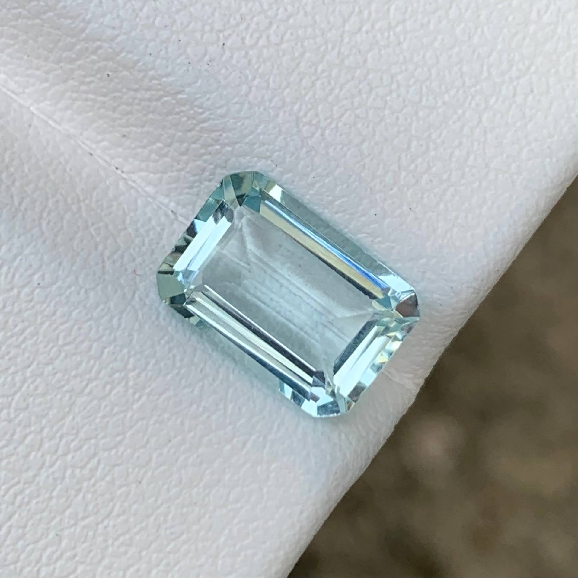 2.45ct Light Blue Aquamarine Emerald
