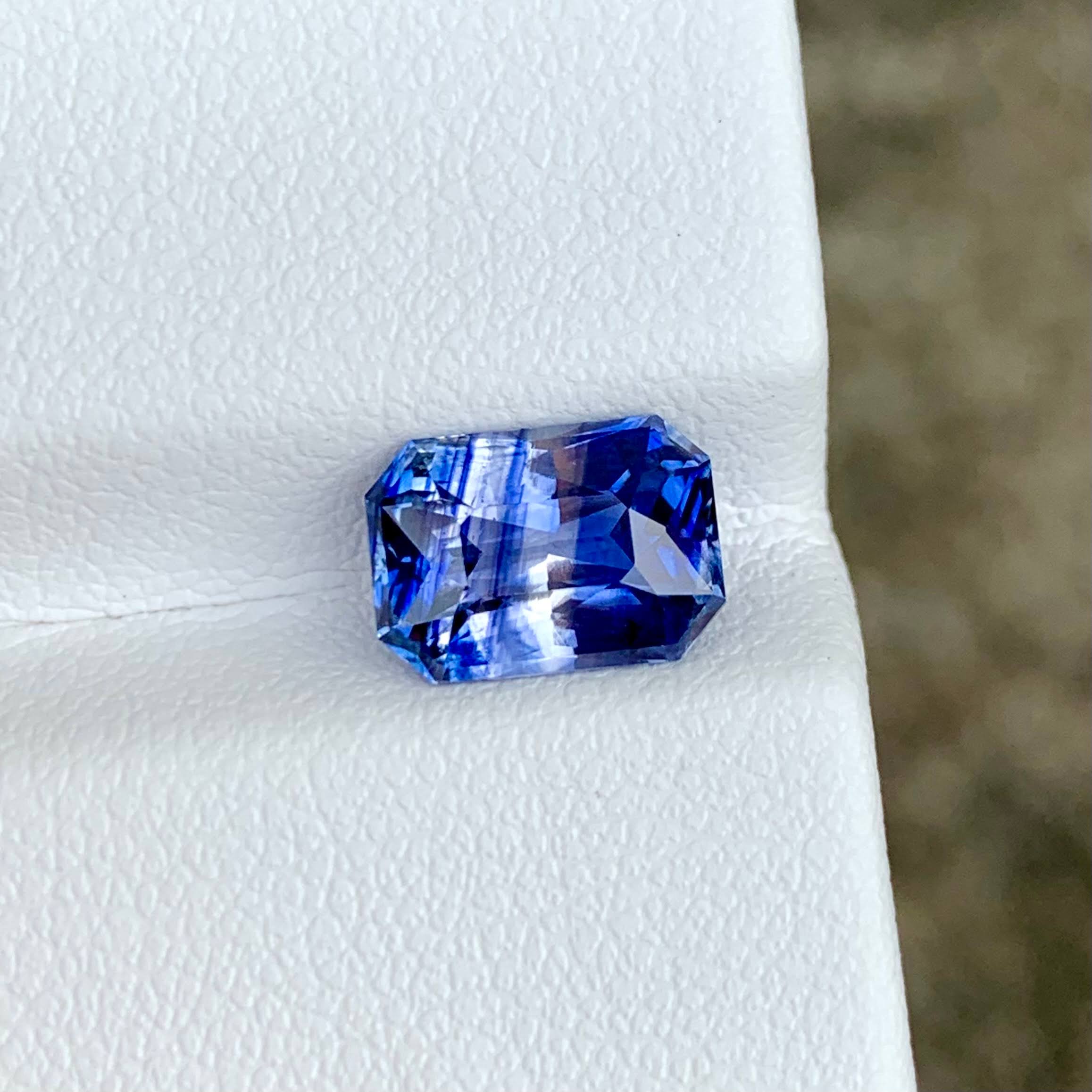 2.64Ct Bi-Color Sapphire