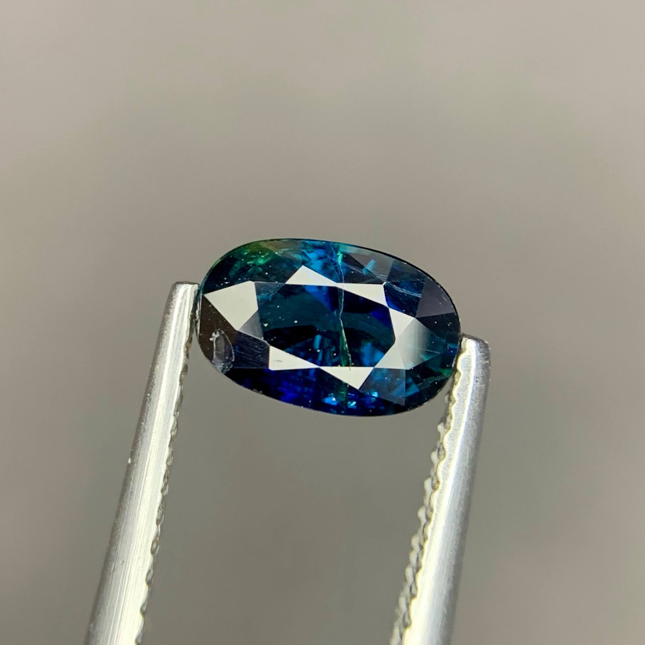1.09ct Green Blue Teal Sapphire Oval
