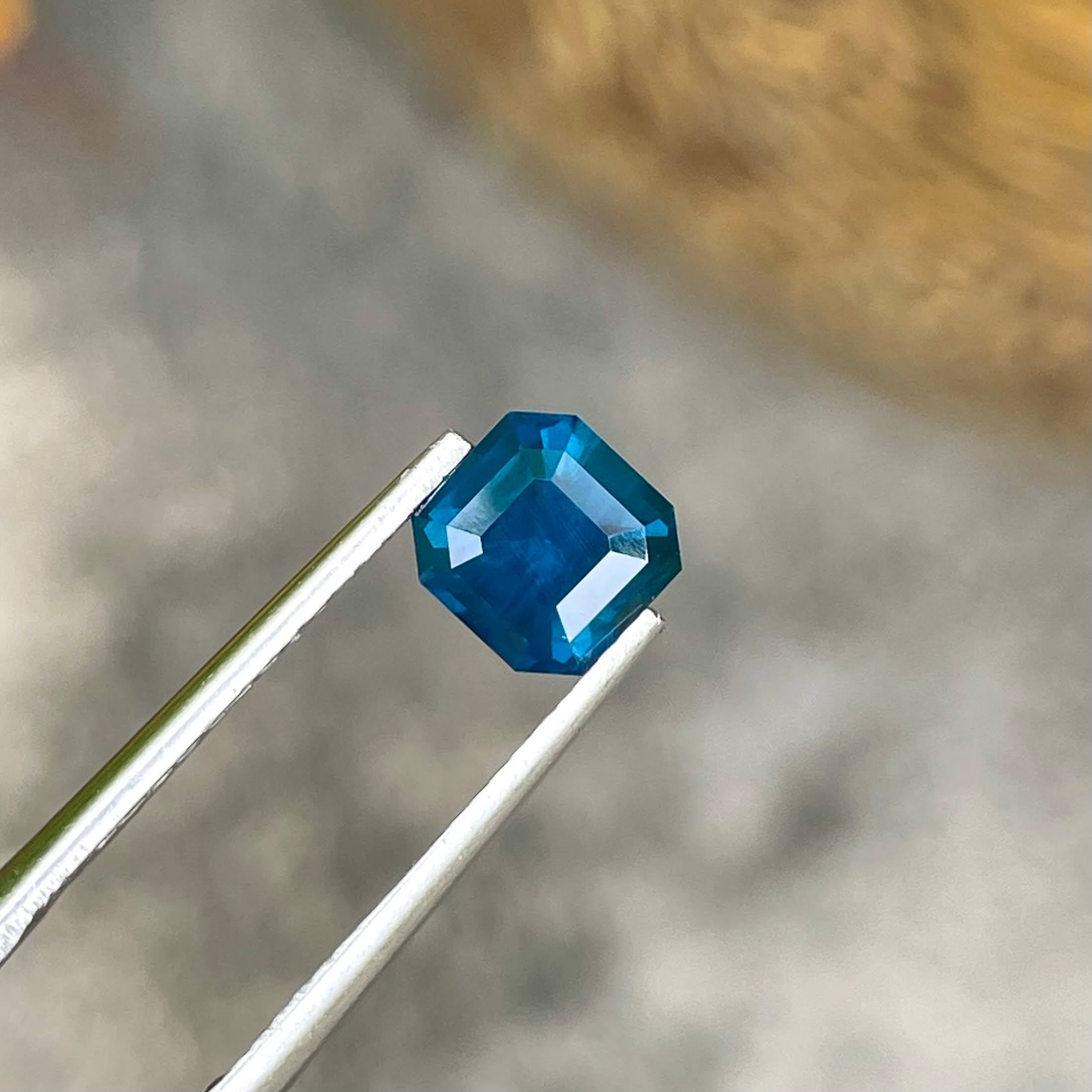 GIA Certified 1.50 Carats Blue Spinel