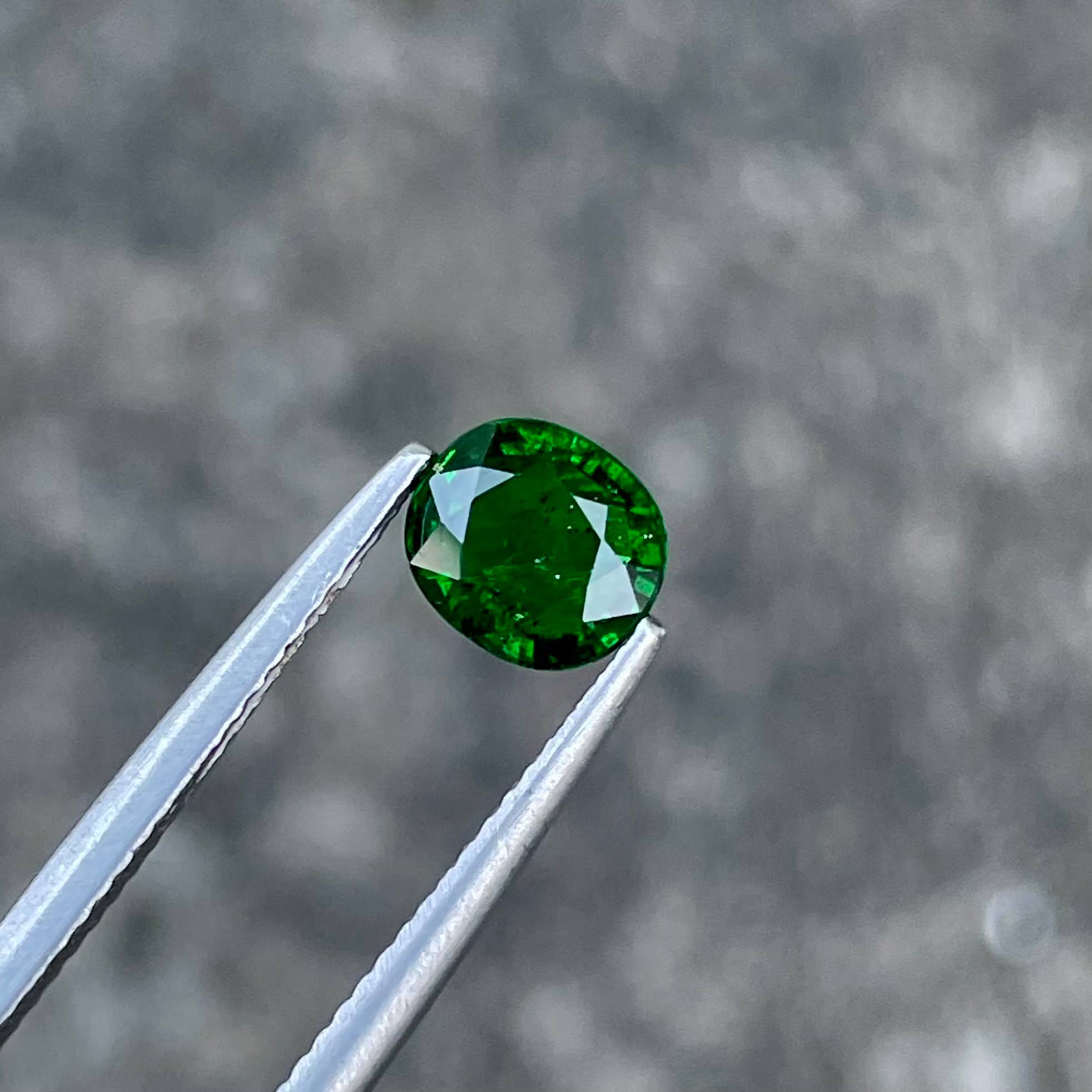 1.39 Carat Deep Green Tsavorite Garnet 