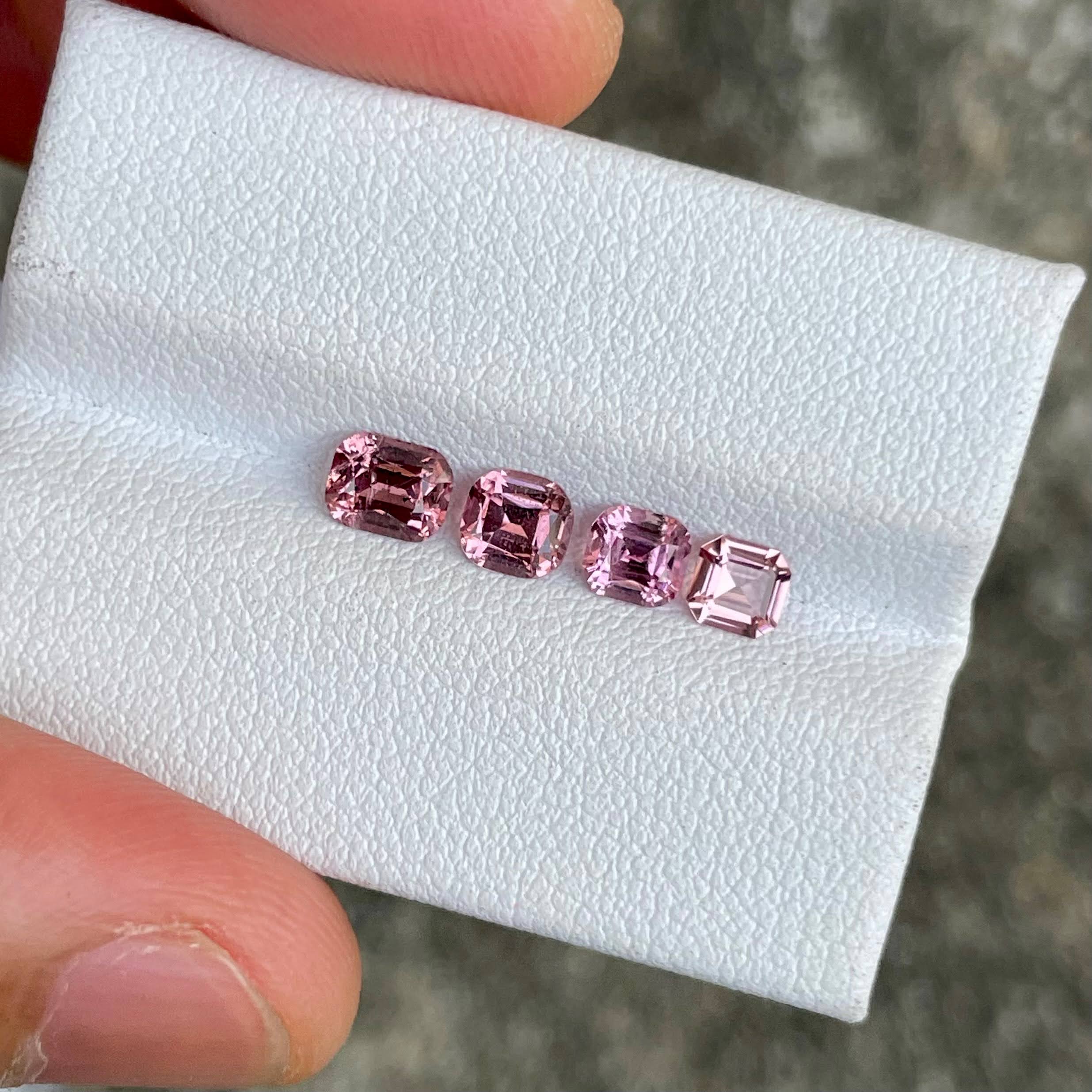  1.78 carats 4 Piece Pink Spinel Lot