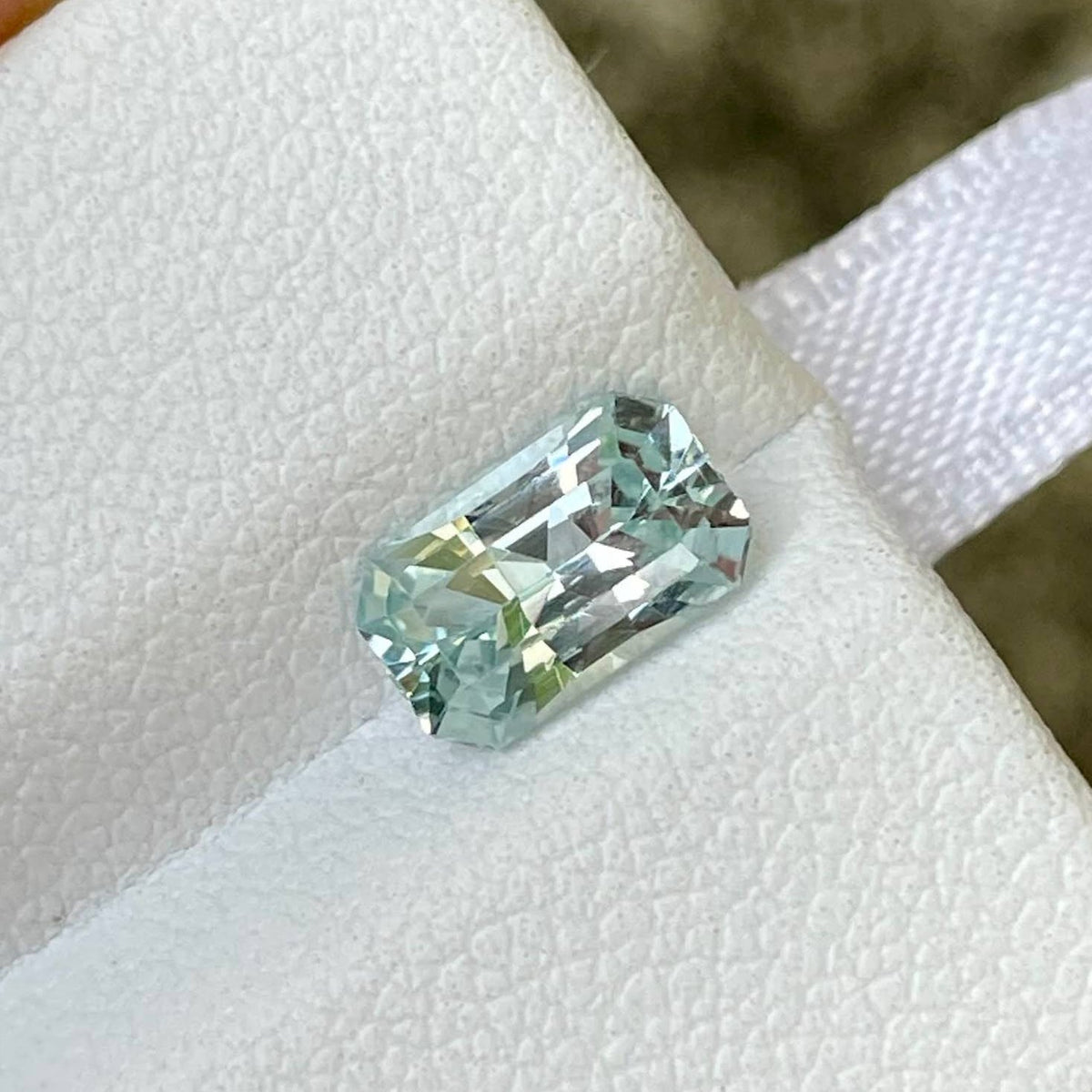 1.31 Carats Blue Aquamarine Gemstone