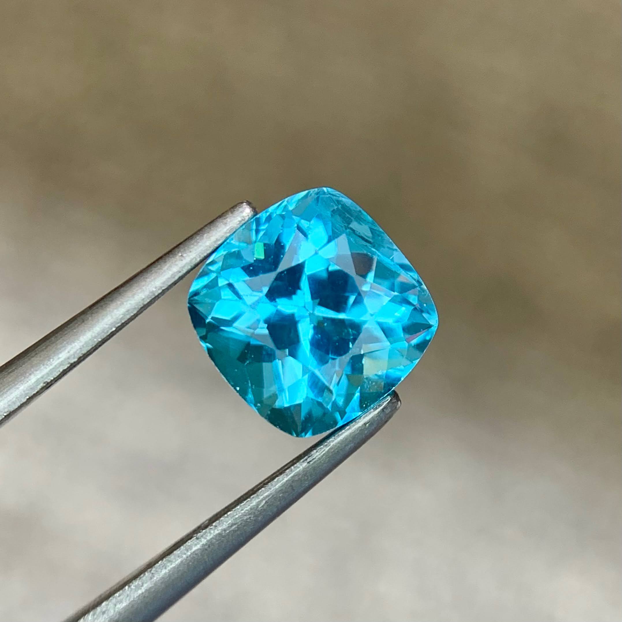 1.51Ct Electric Blue Apatite