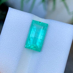 4.07ct Panjshir Emerald Baguette Cut