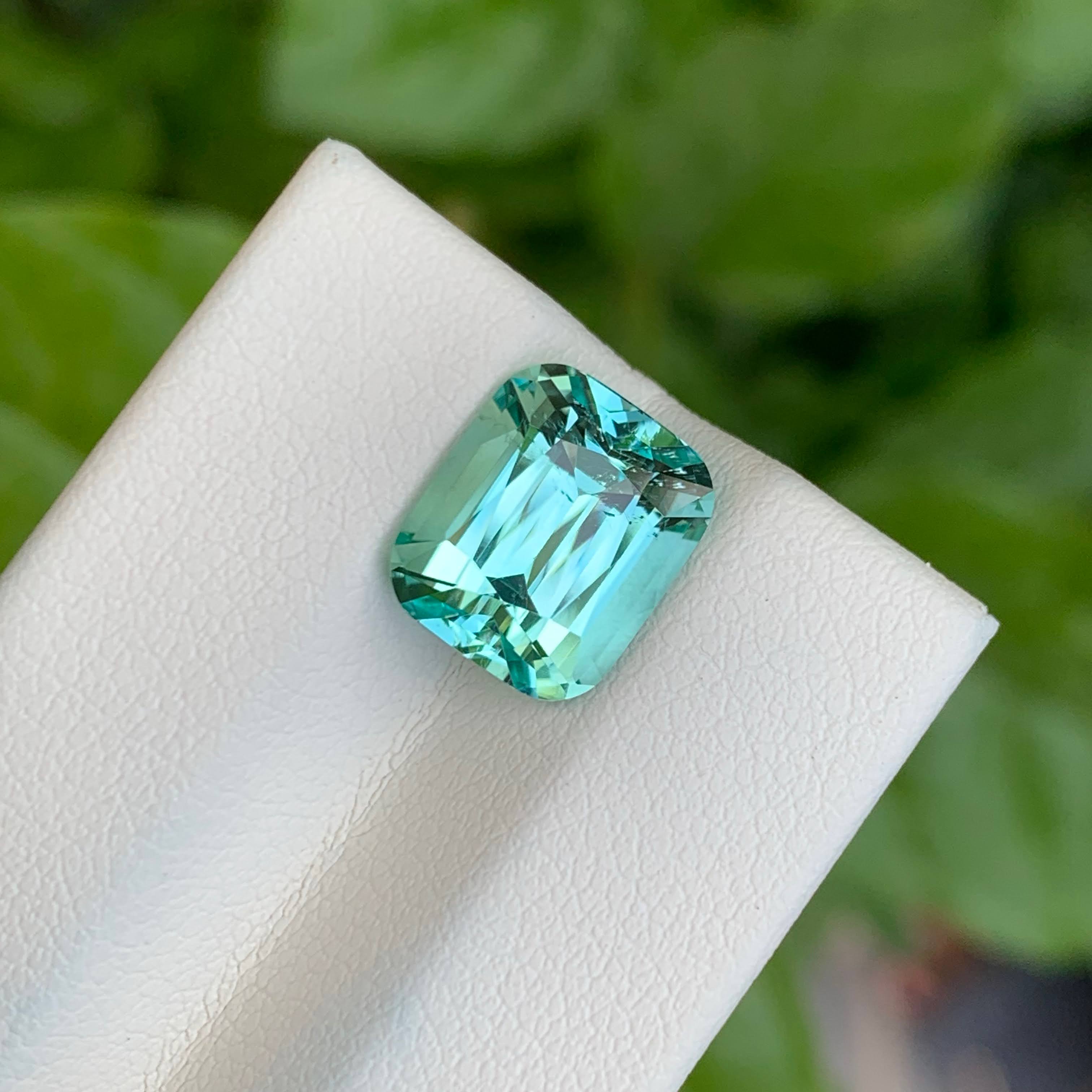 4.75 Carat Sea Foam Tourmaline Stone
