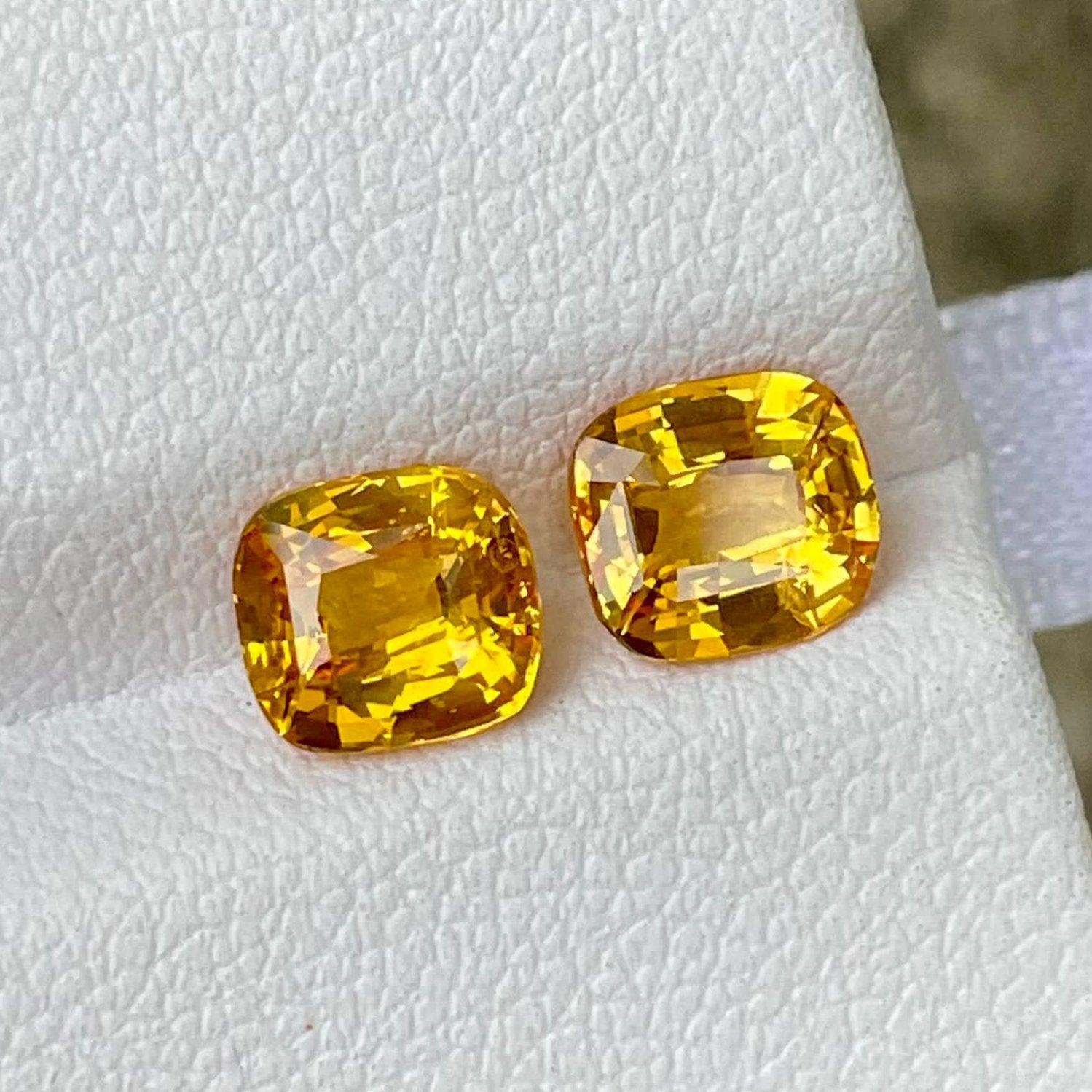 3.15 Carats Orange Sapphire Gem Pair