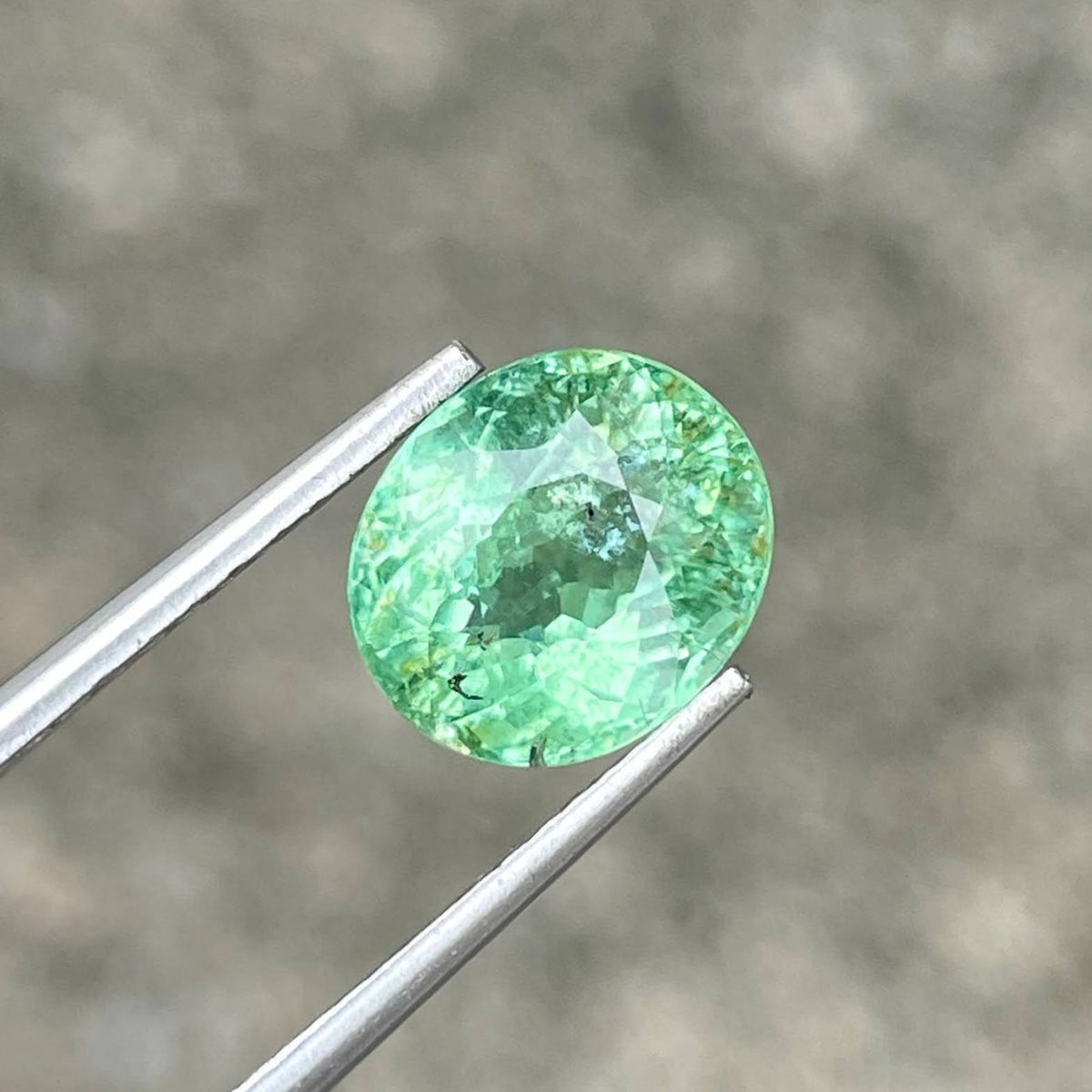 3.24 Carats Paraiba Tourmaline Stone