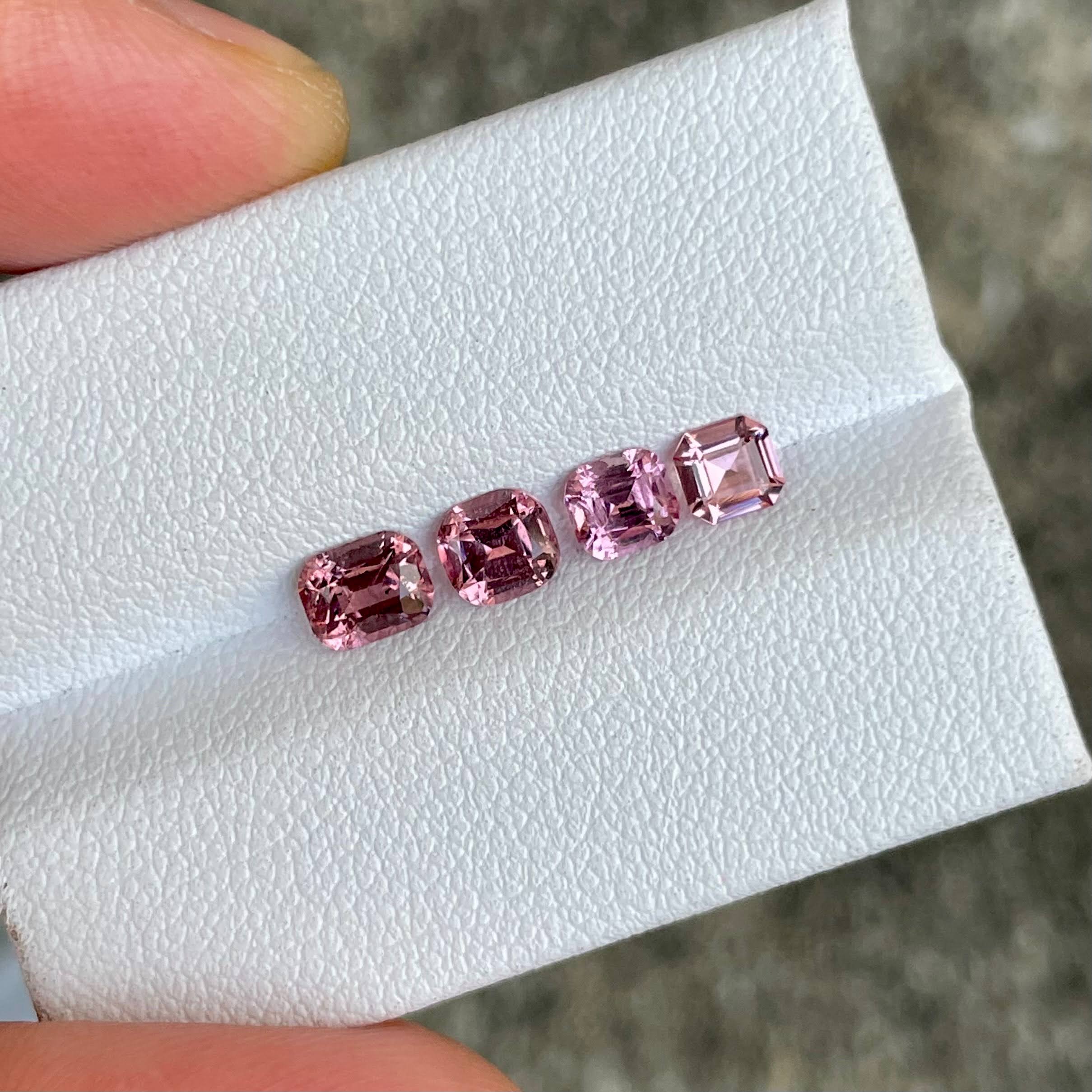  1.78 carats 4 Piece Pink Spinel Lot