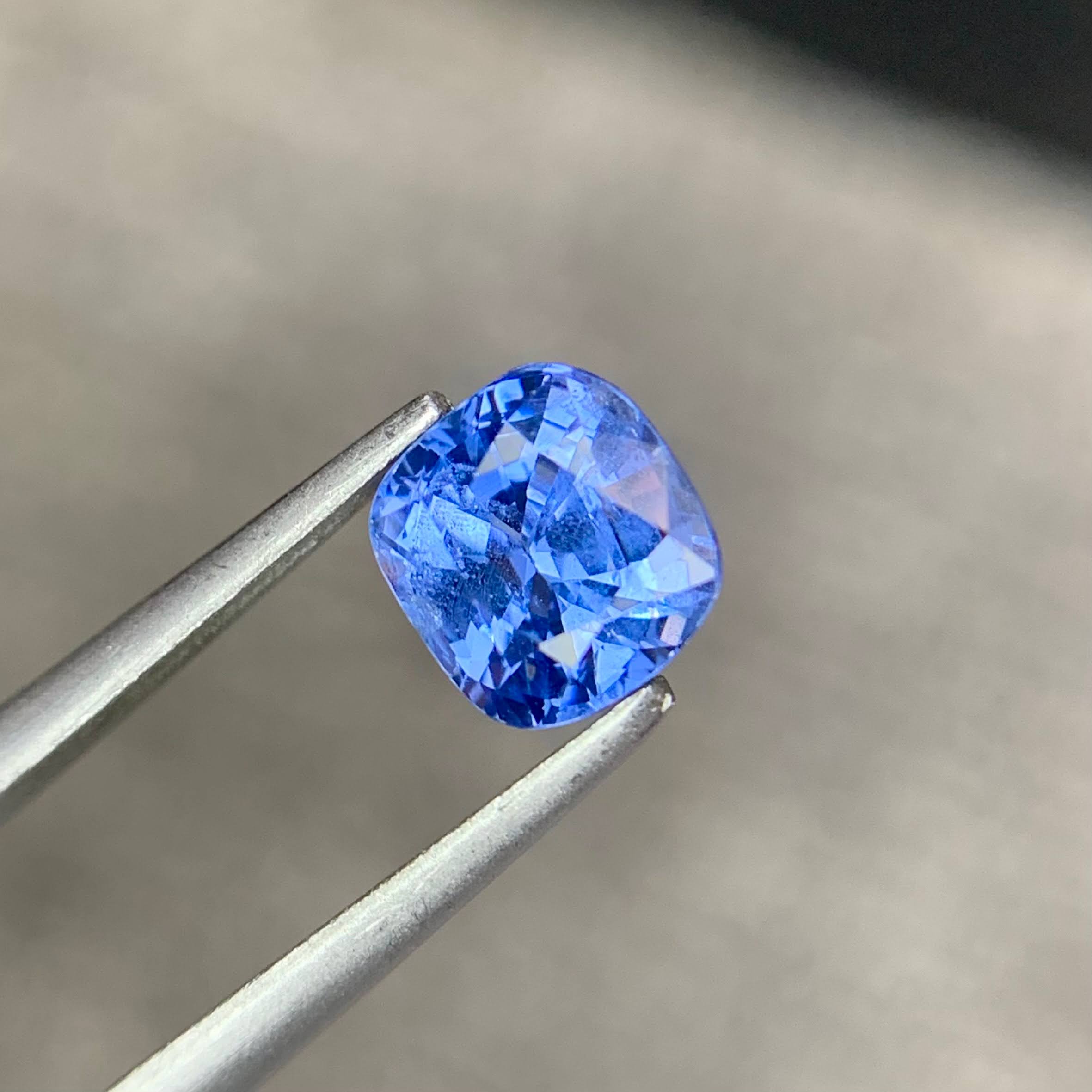 1.05 Ct Certified Neon Cobalt Blue Spinel 