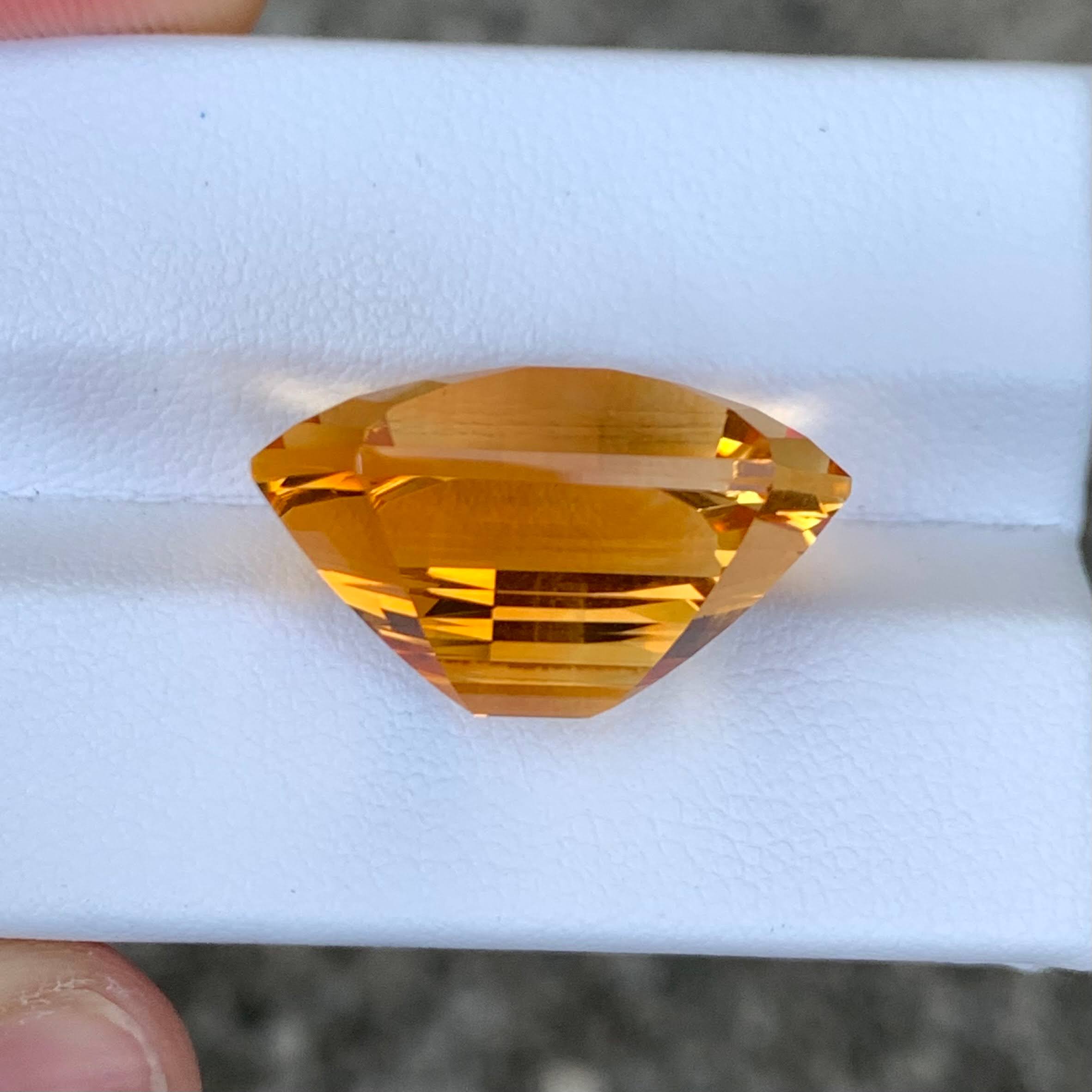 natural-brazilian-citrine-25-98ct-octagon-pixel-bar-cut