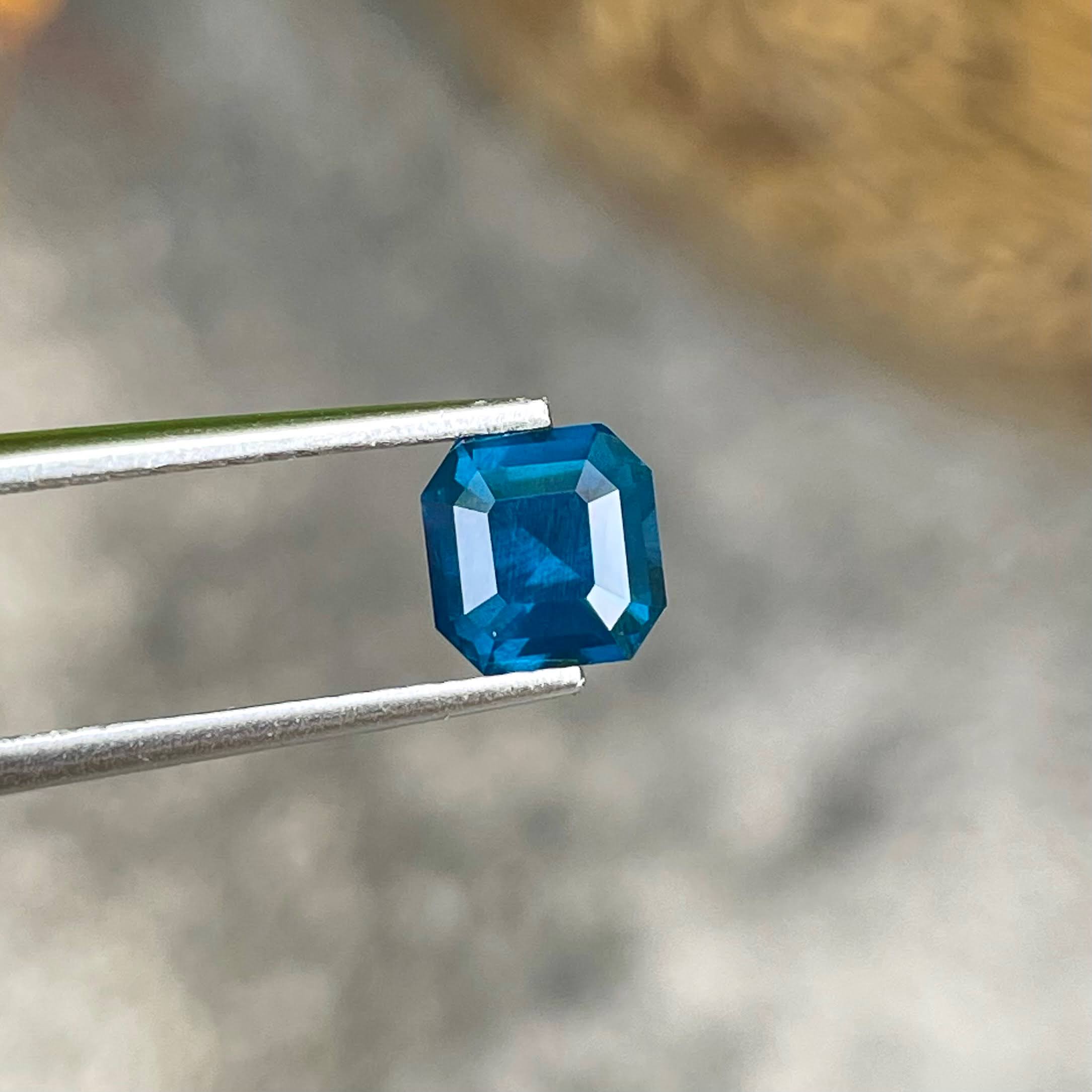 GIA Certified 1.50 Carats Blue Spinel