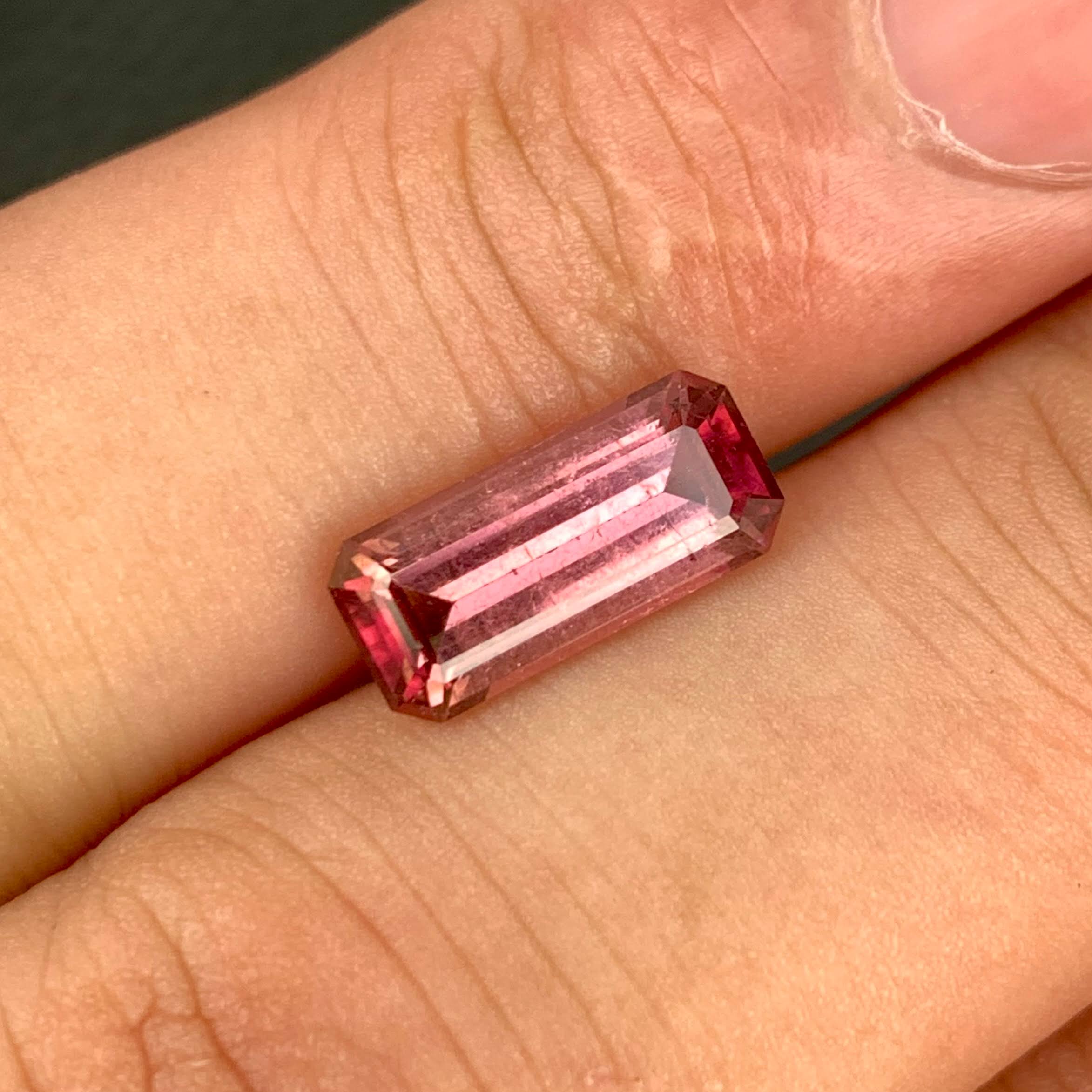 2-88-carats-peach-red-tourmaline-emerald-cut-african-gemstone