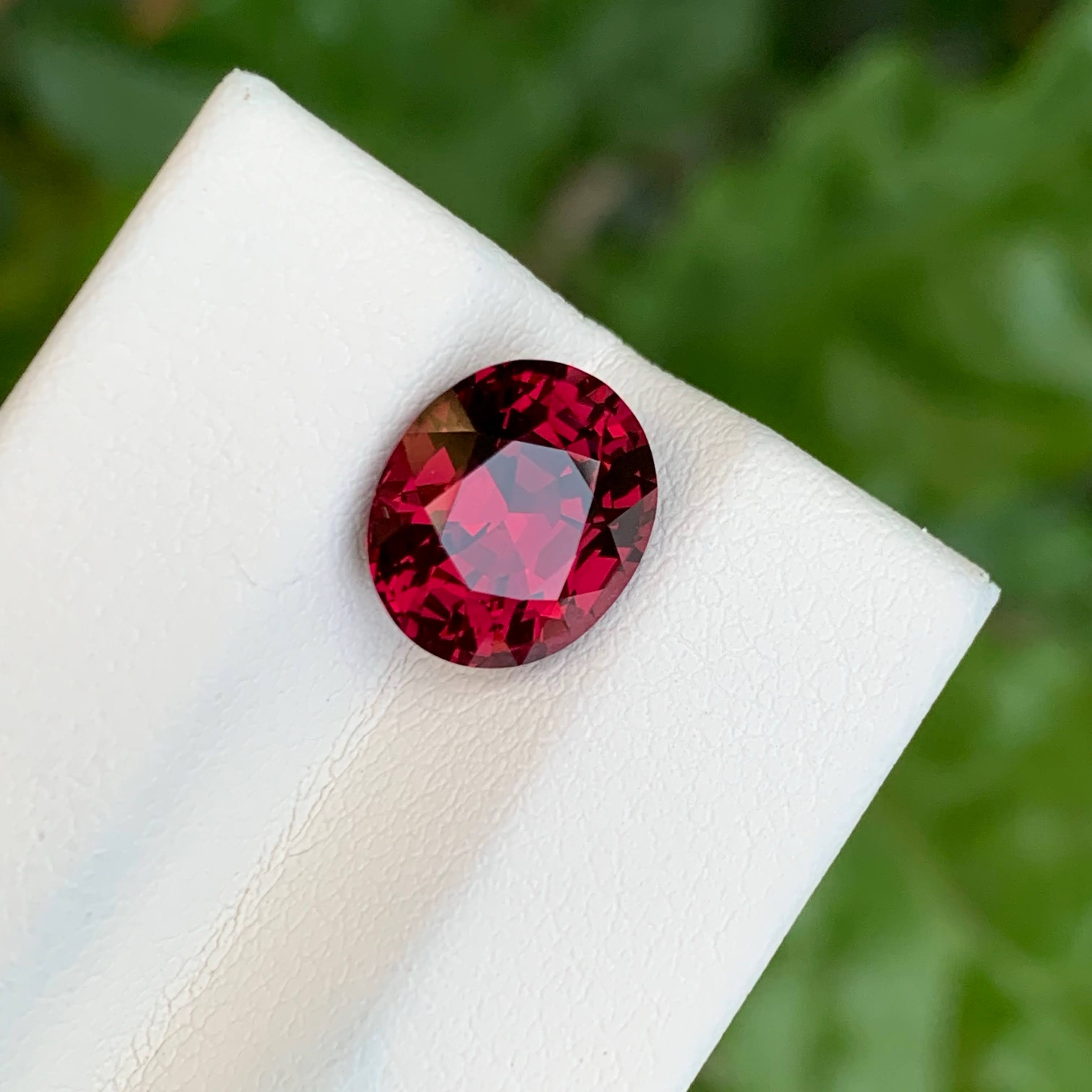 4.45 carat Pinkish Red Umbalite Garnet 