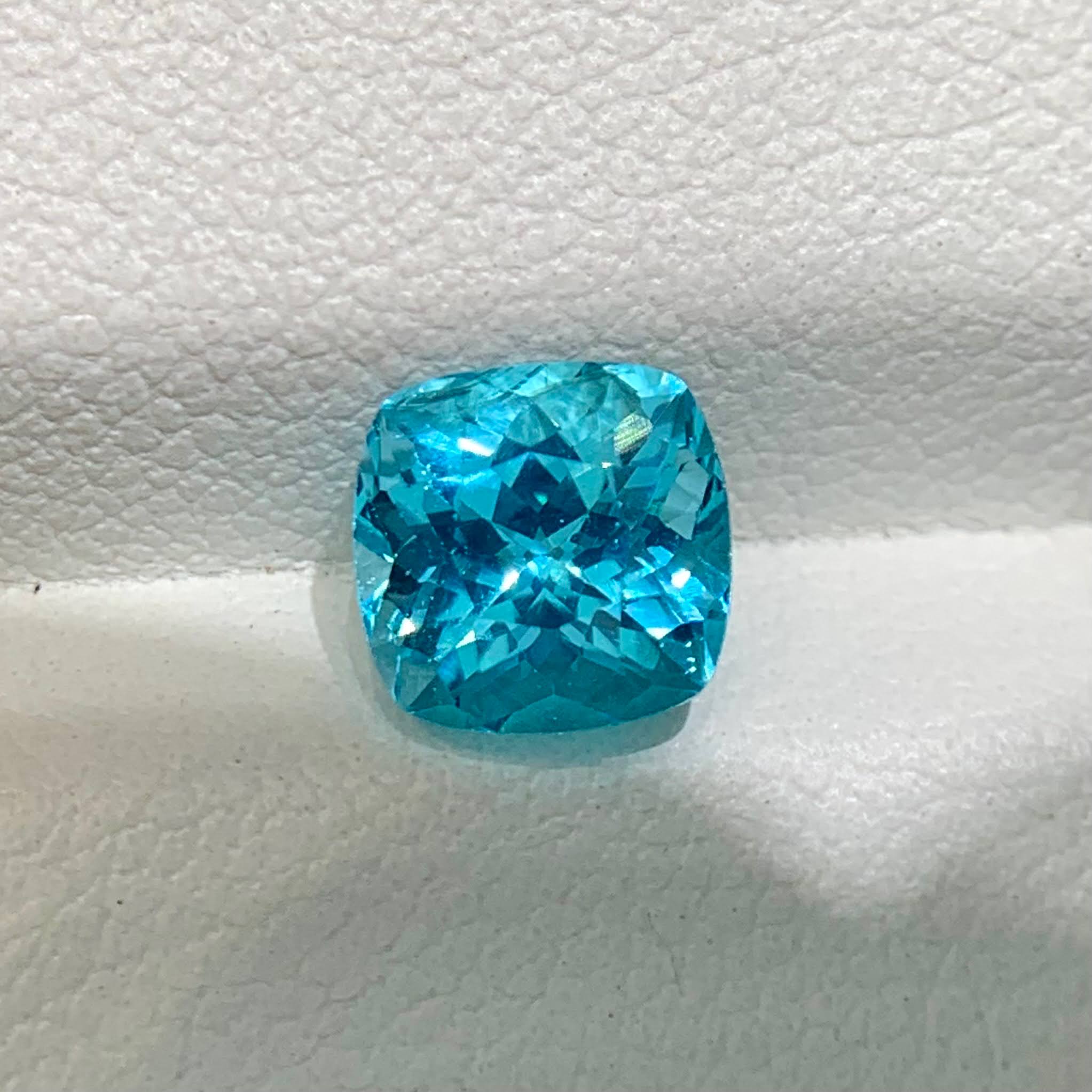 1.51Ct Electric Blue Apatite