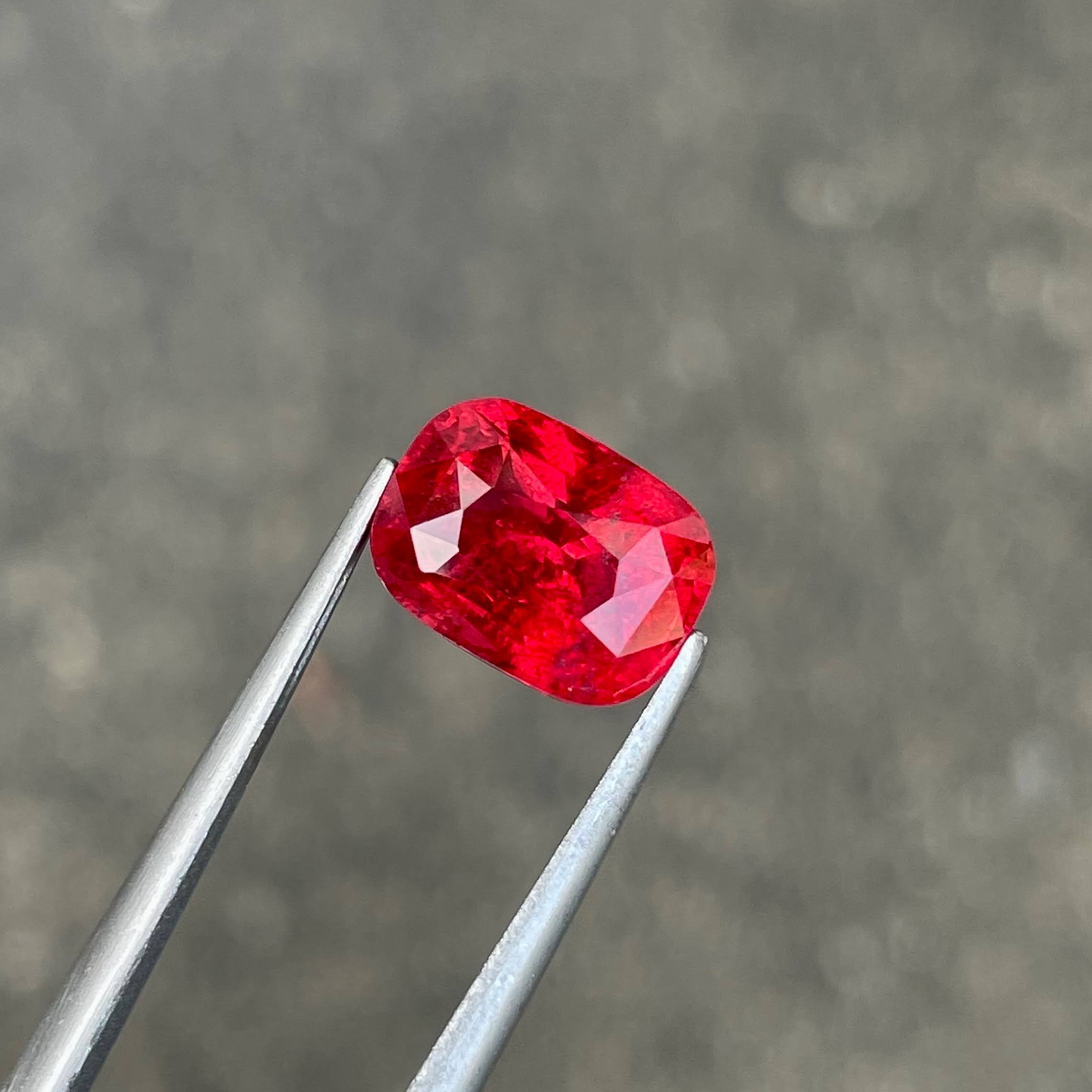 4.01 Carats Orange Red Burmese Spinel