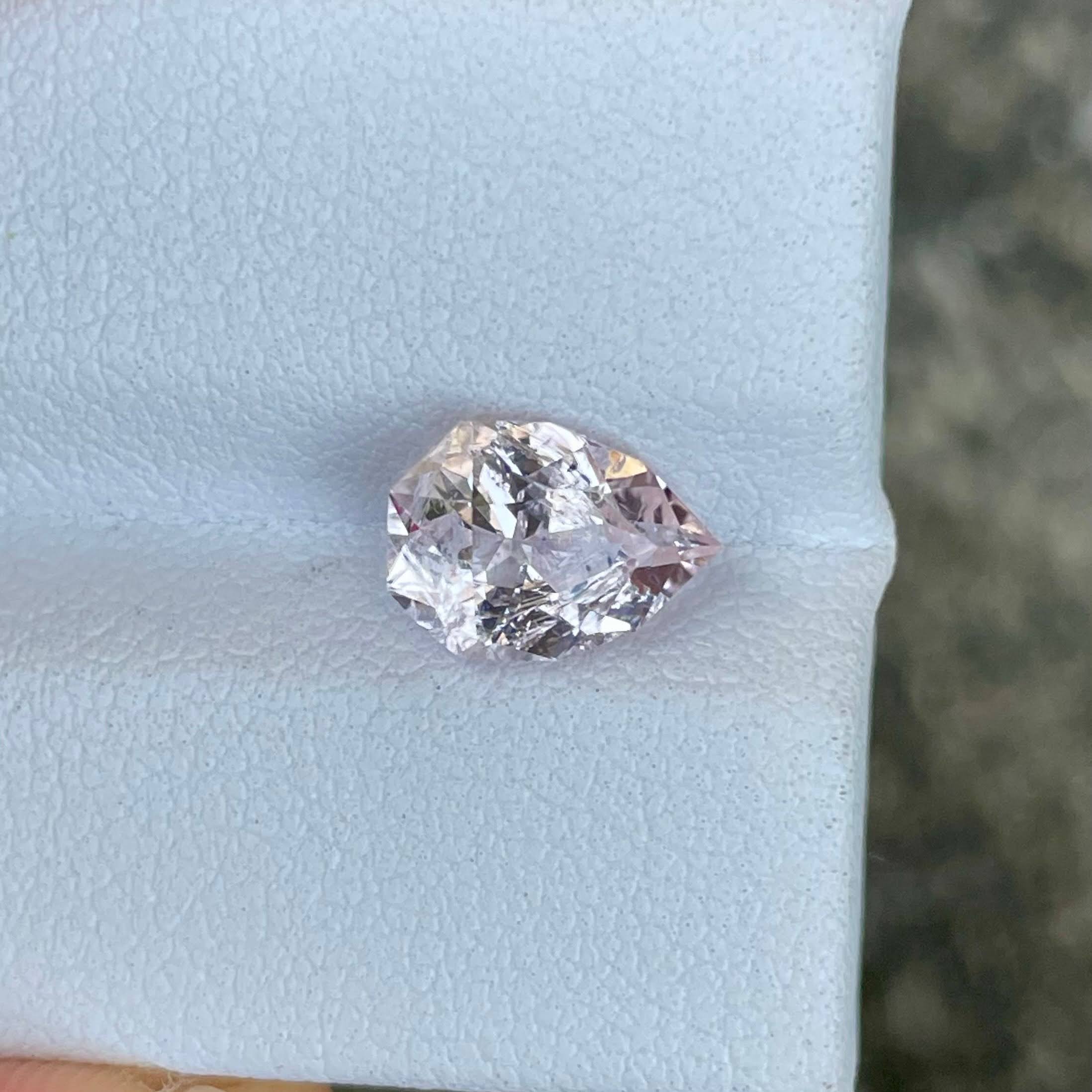 1.83 Carats Pear Morganite Stone 