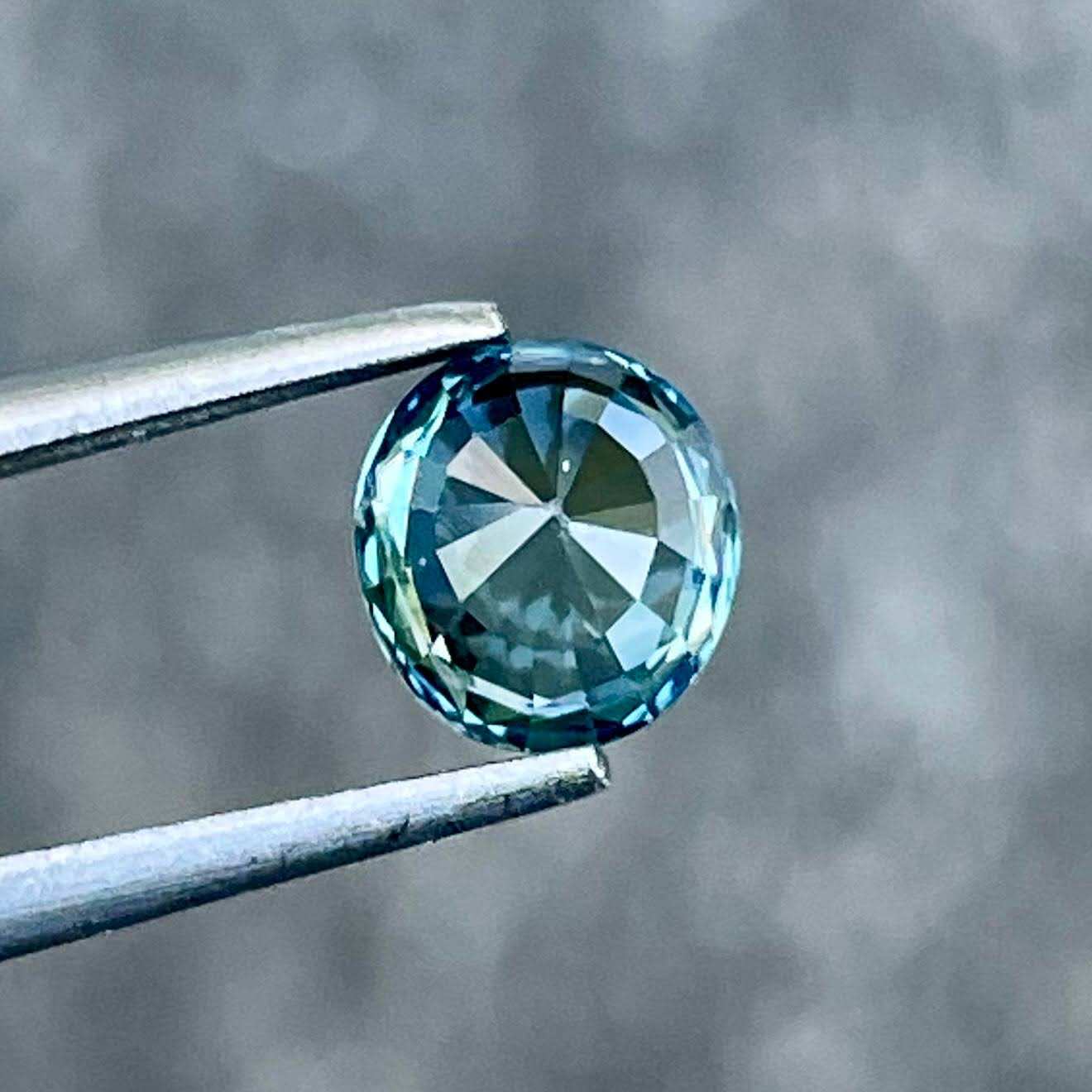 1.02ct Untreated Teal Sapphire Oval Faceted
