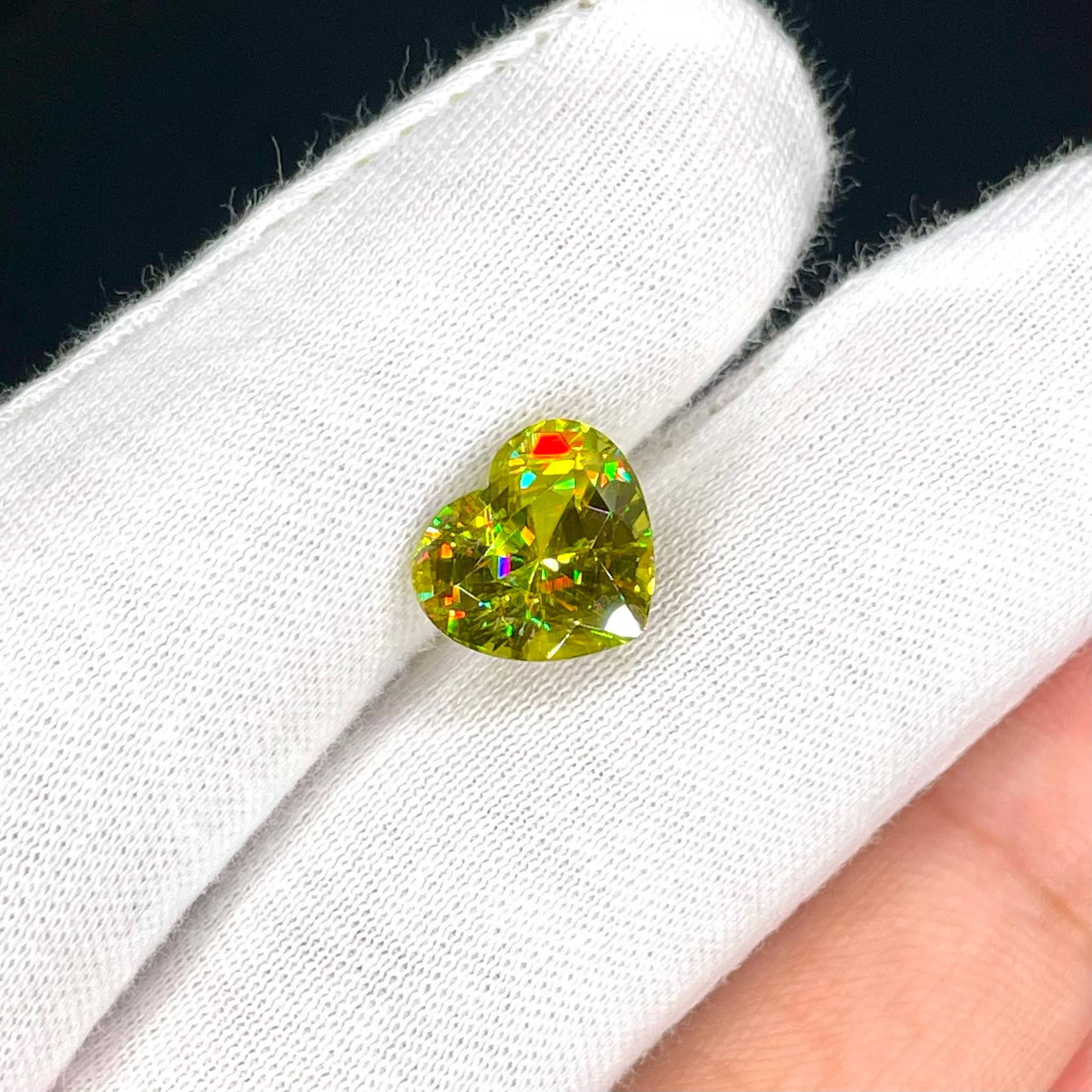 5.90 Carats Heart Cut Sphene Gemstone