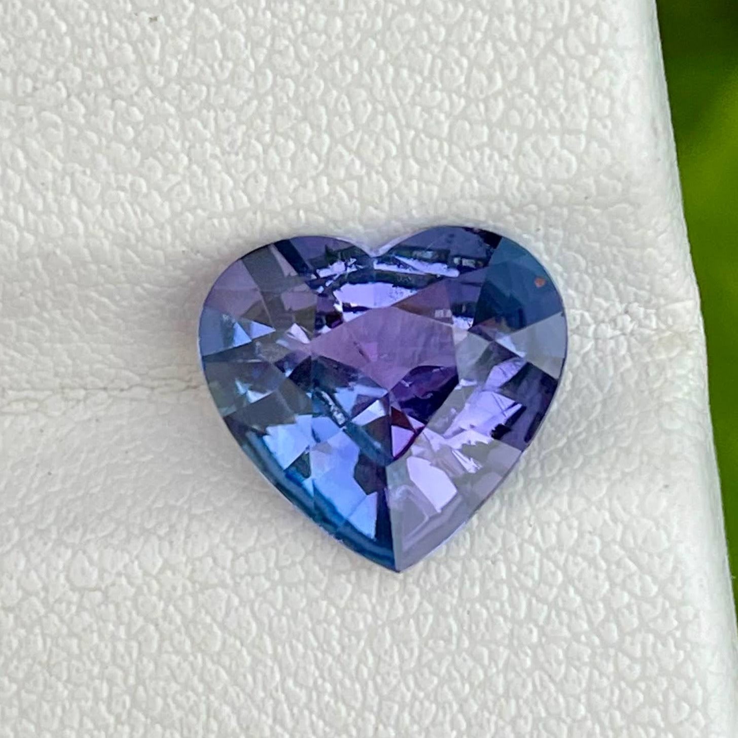 3.05 Carats Heart Cut Tanzanite Stone