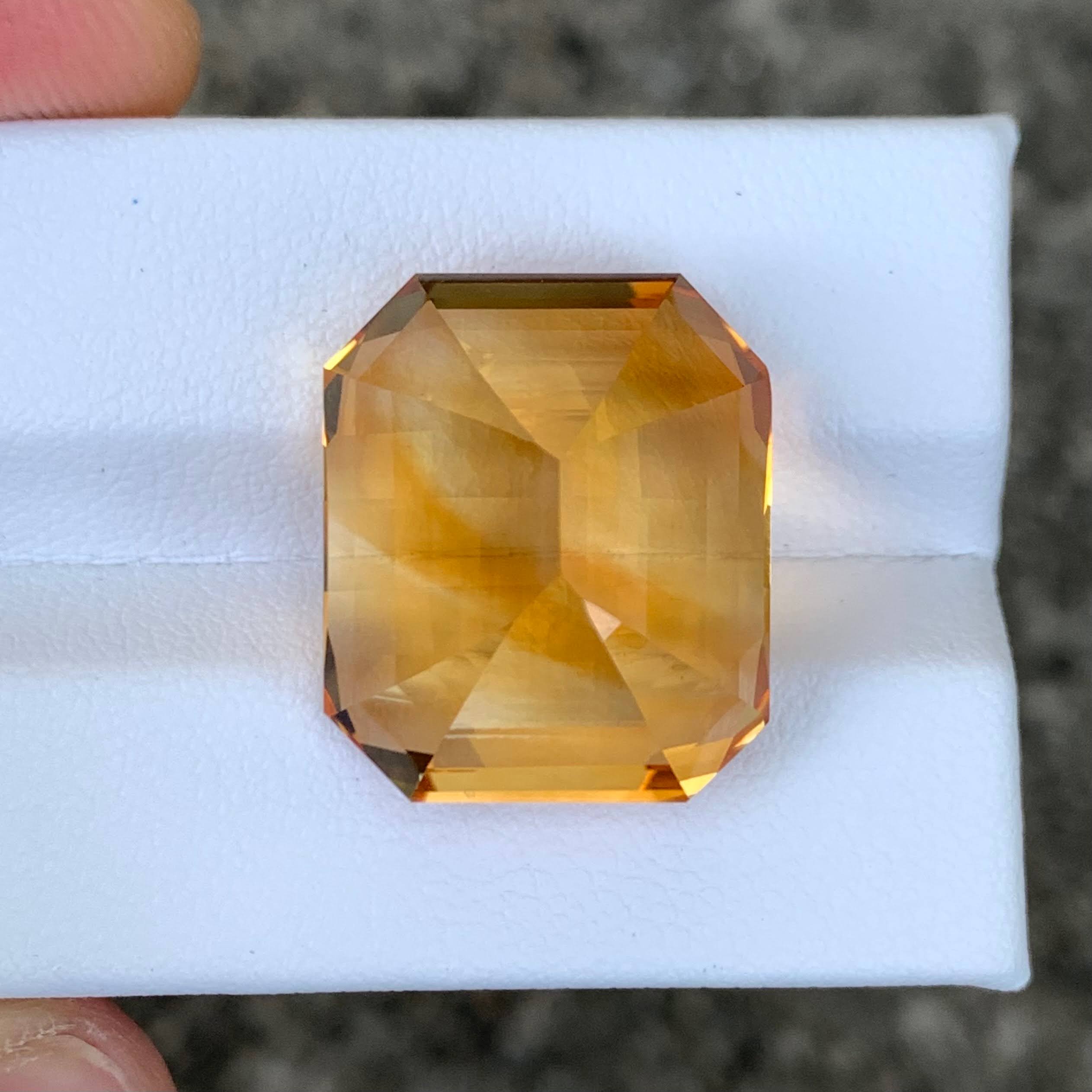 natural-brazilian-citrine-25-98ct-octagon-pixel-bar-cut