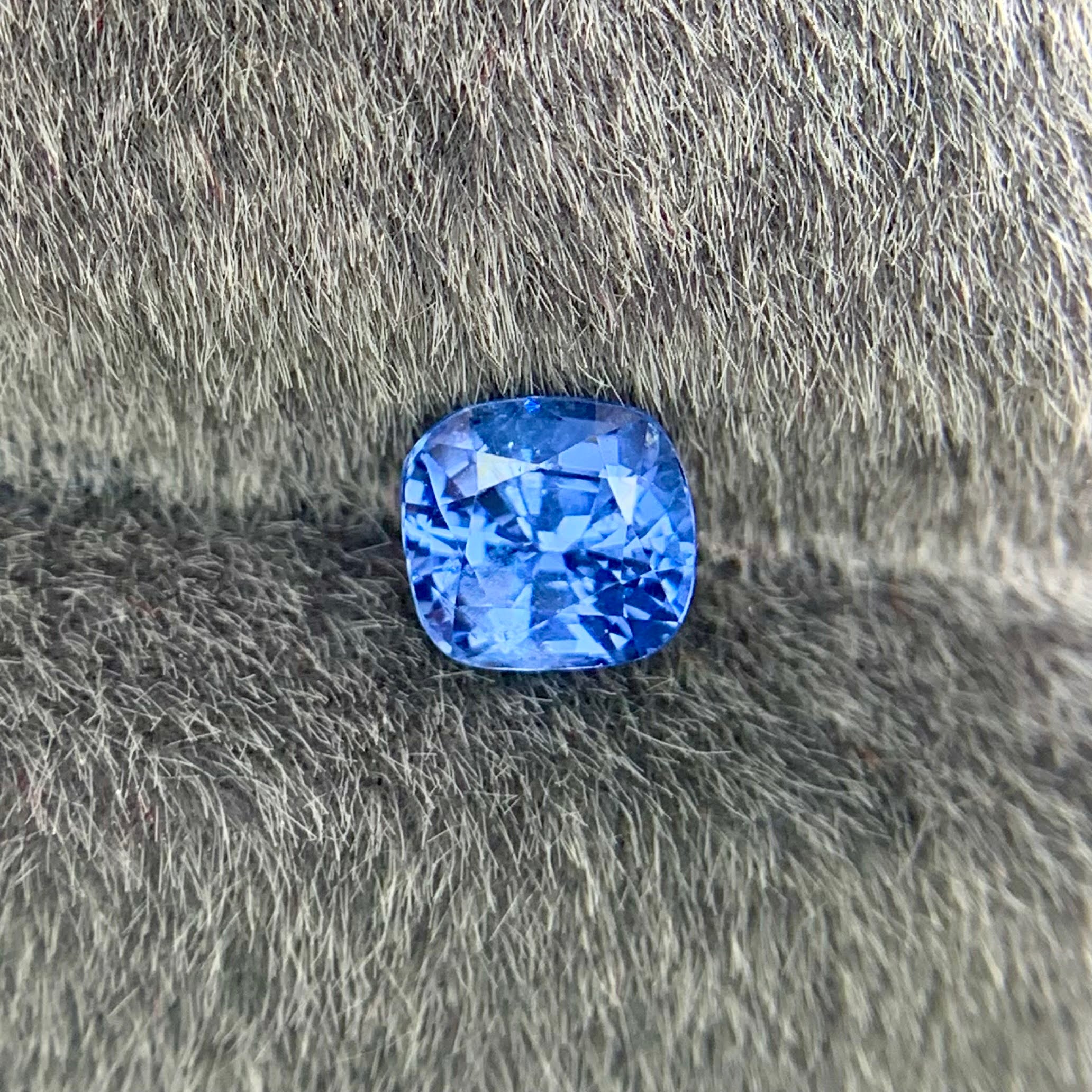 1.05 Ct Certified Neon Cobalt Blue Spinel