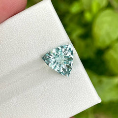 3.80 Carats Blue Aquamarine Stone