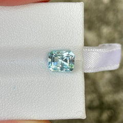 1.45 Carats Blue Aquamarine Gemstone