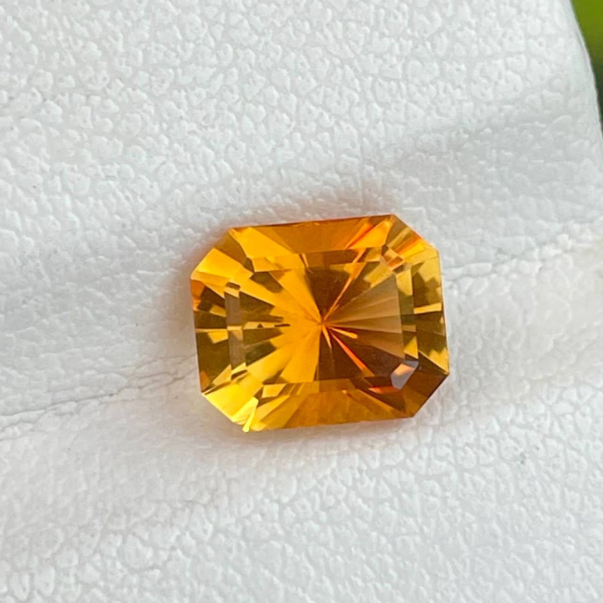 1.70 Carats Madeira Citrine Stone