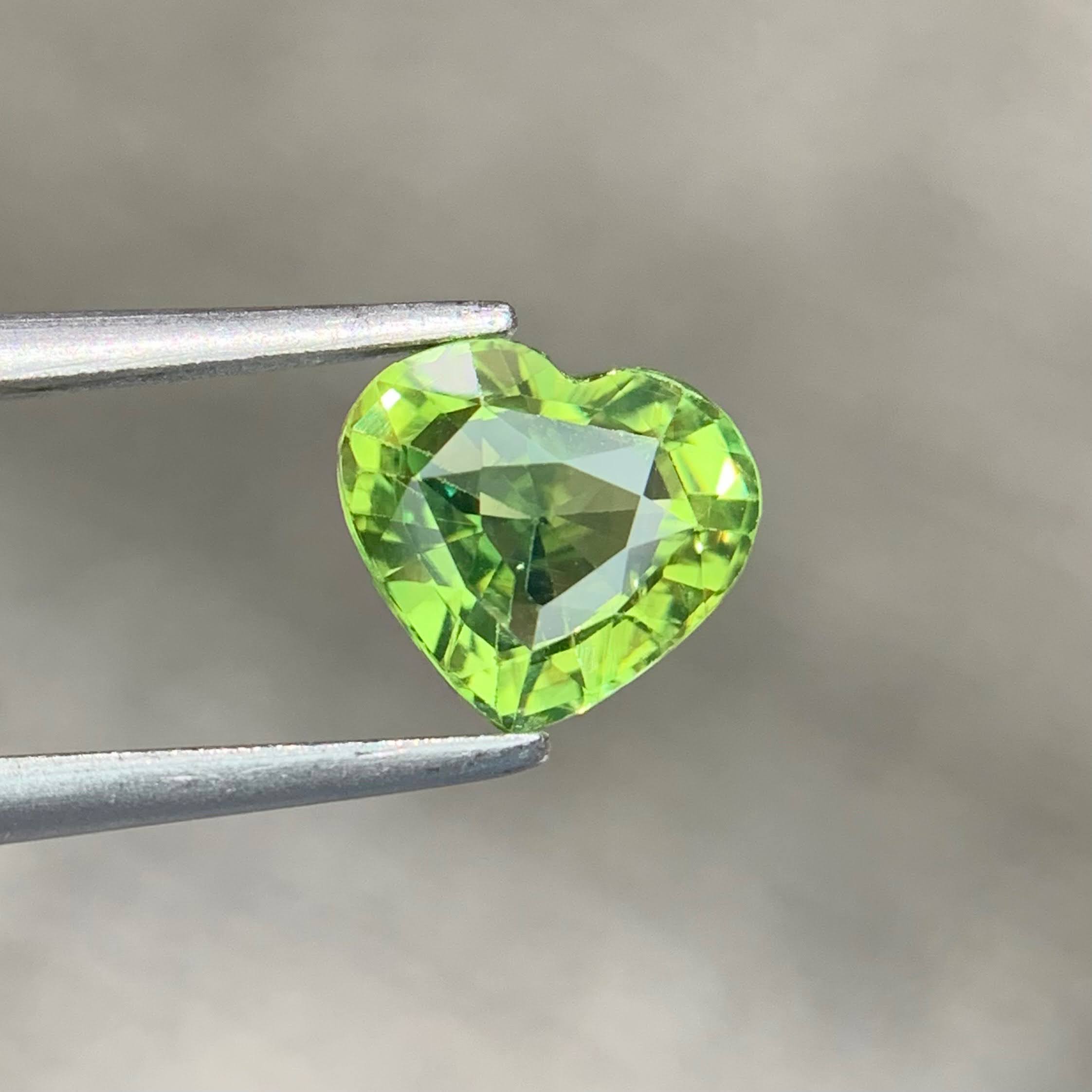 1.57ct Teal Sapphire Heart Shape