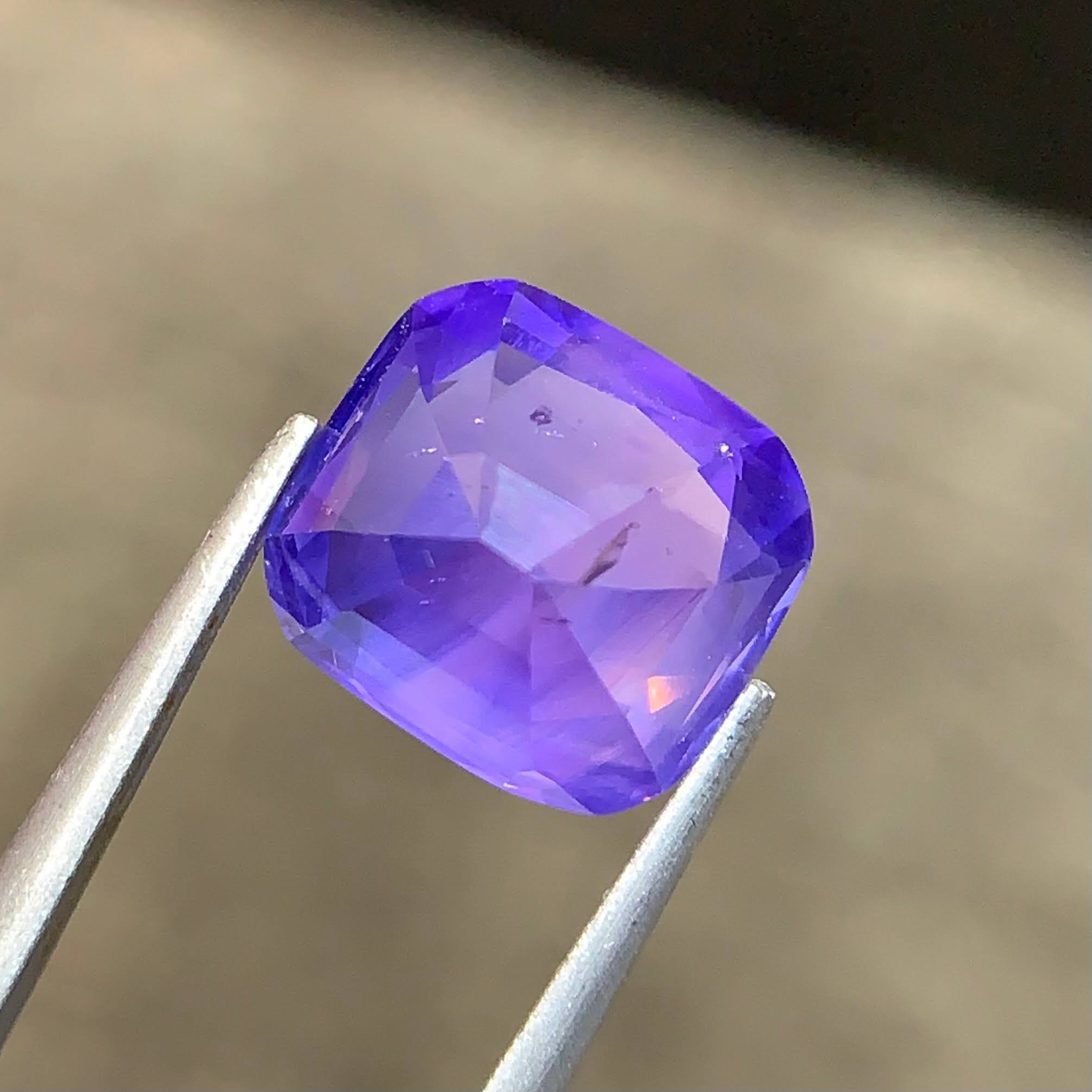 GIA 5.04Ct Purple Sapphire