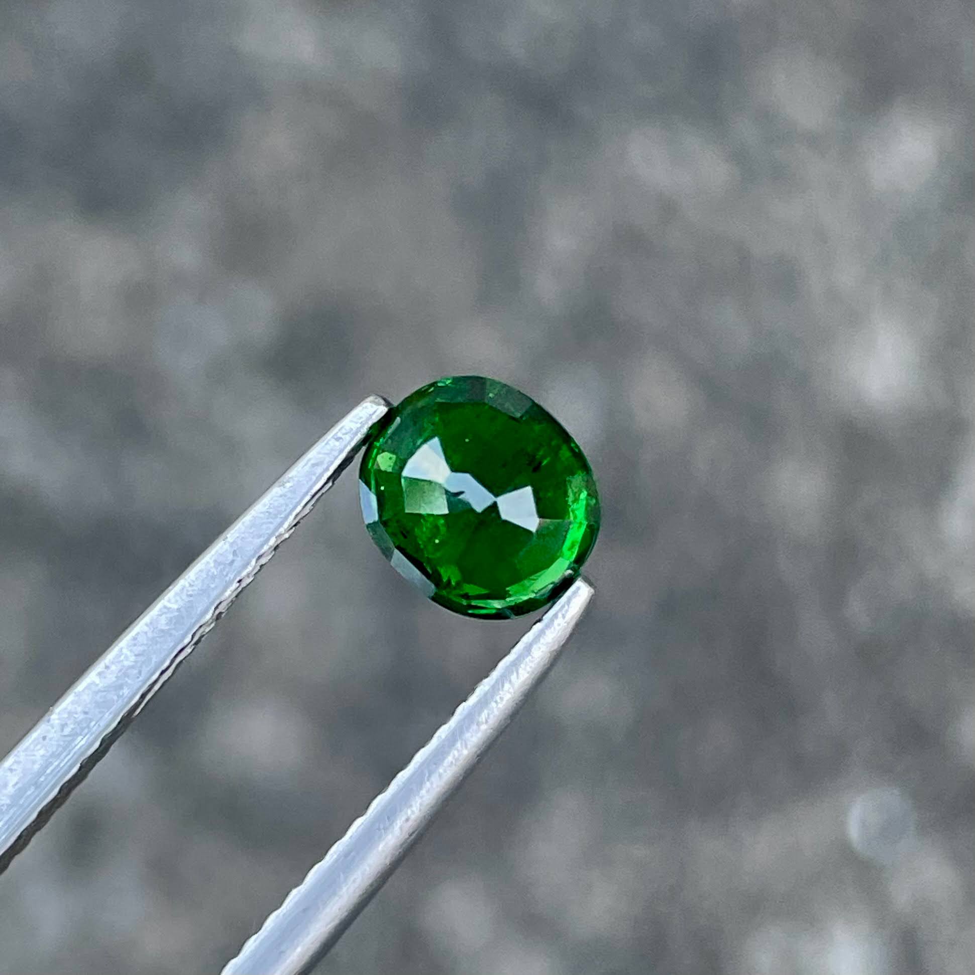 1.39 Carat Deep Green Tsavorite Garnet 