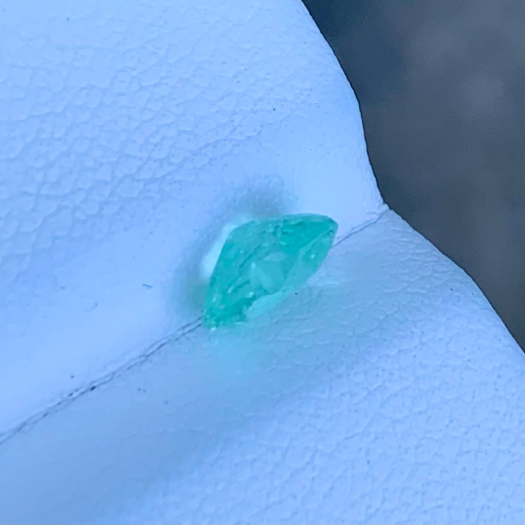 0.89Ct AIG Paraiba Tourmaline