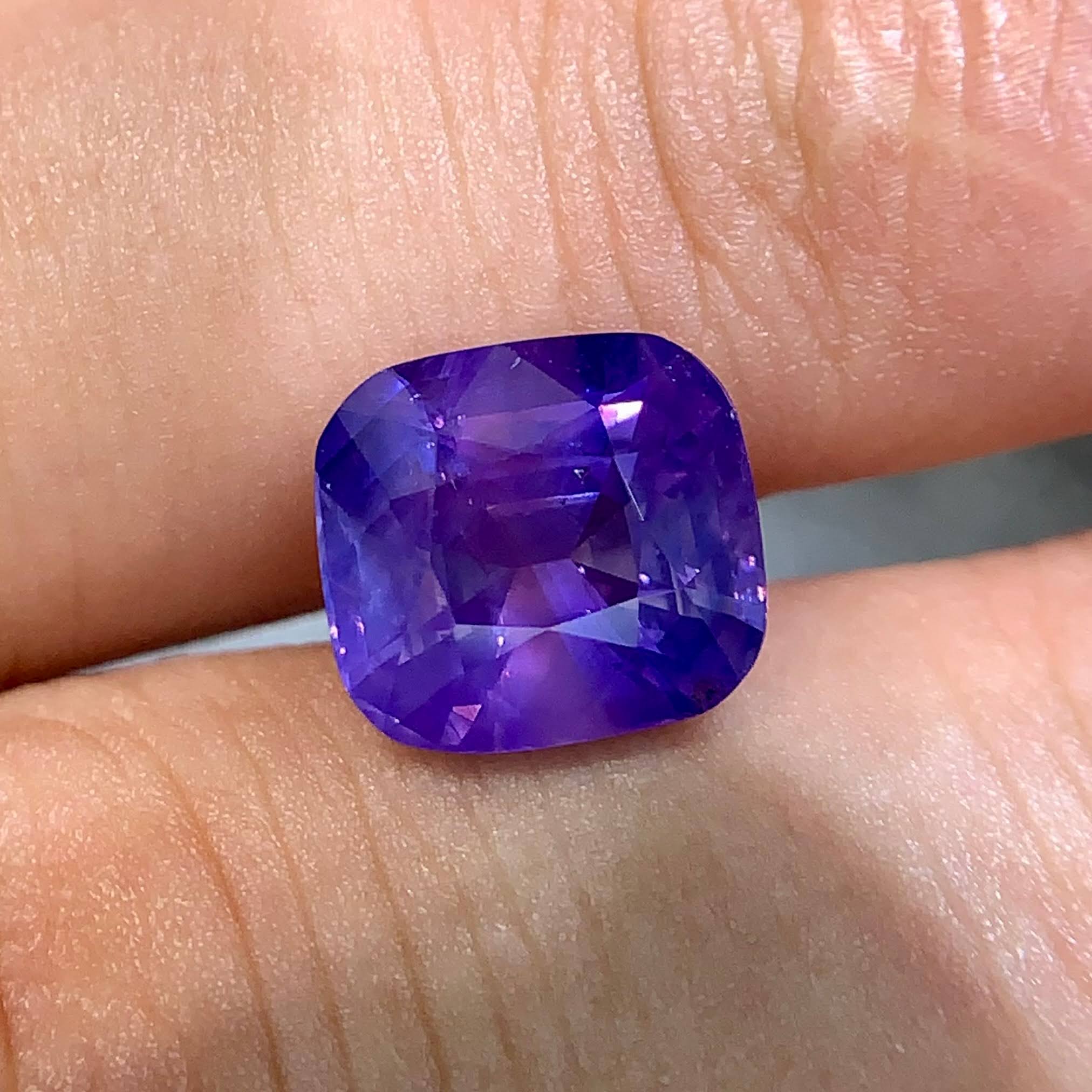 GIA 5.04Ct Purple Sapphire